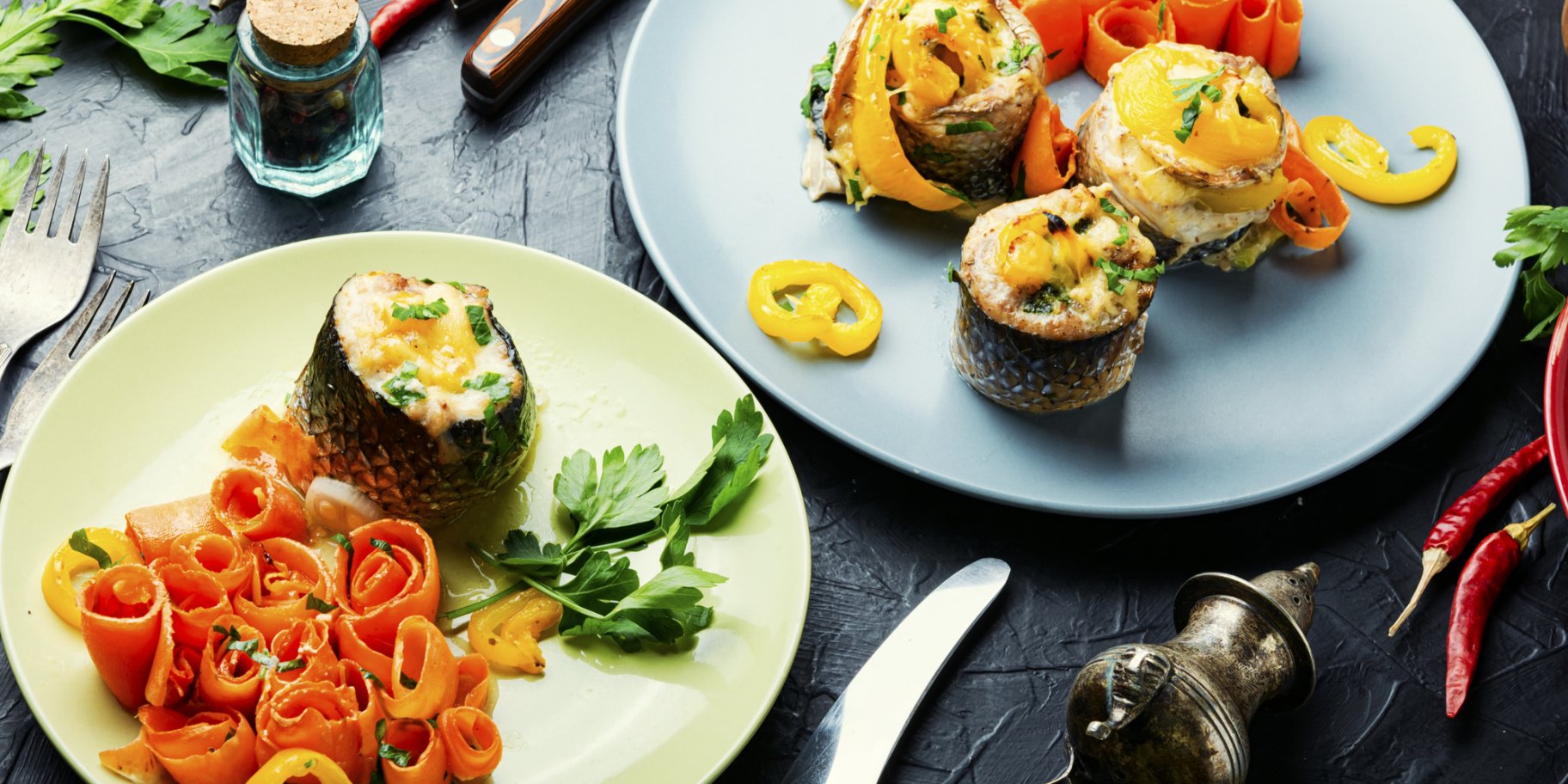 Запечені рибні рулетики з сиром