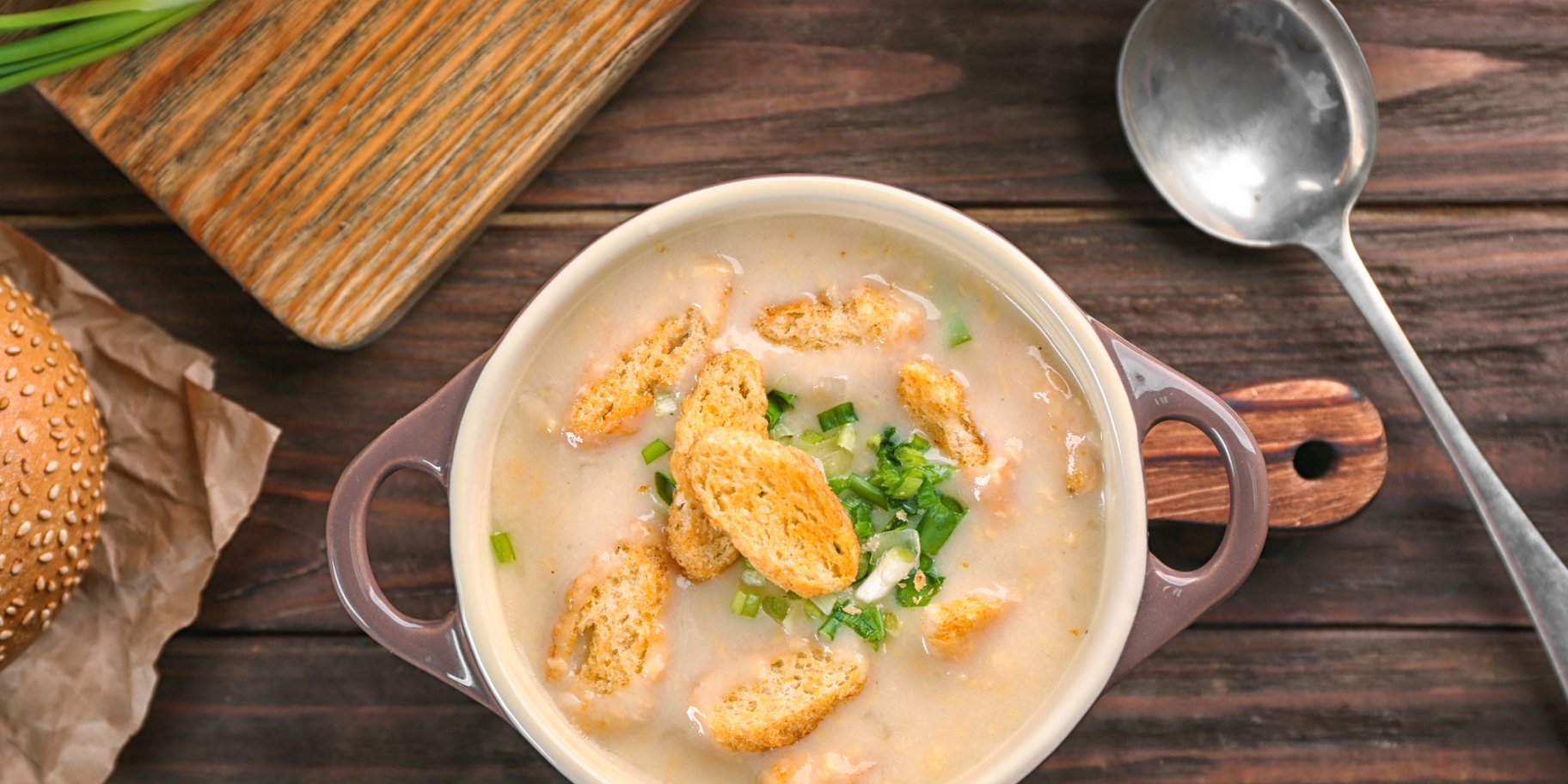 Цибулевий суп на молоці