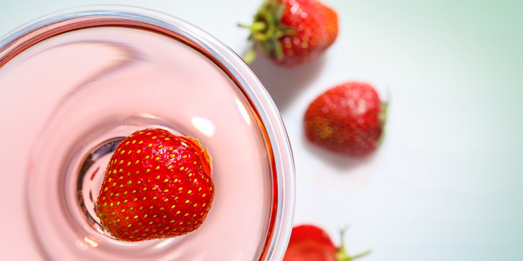 полуниця у вині