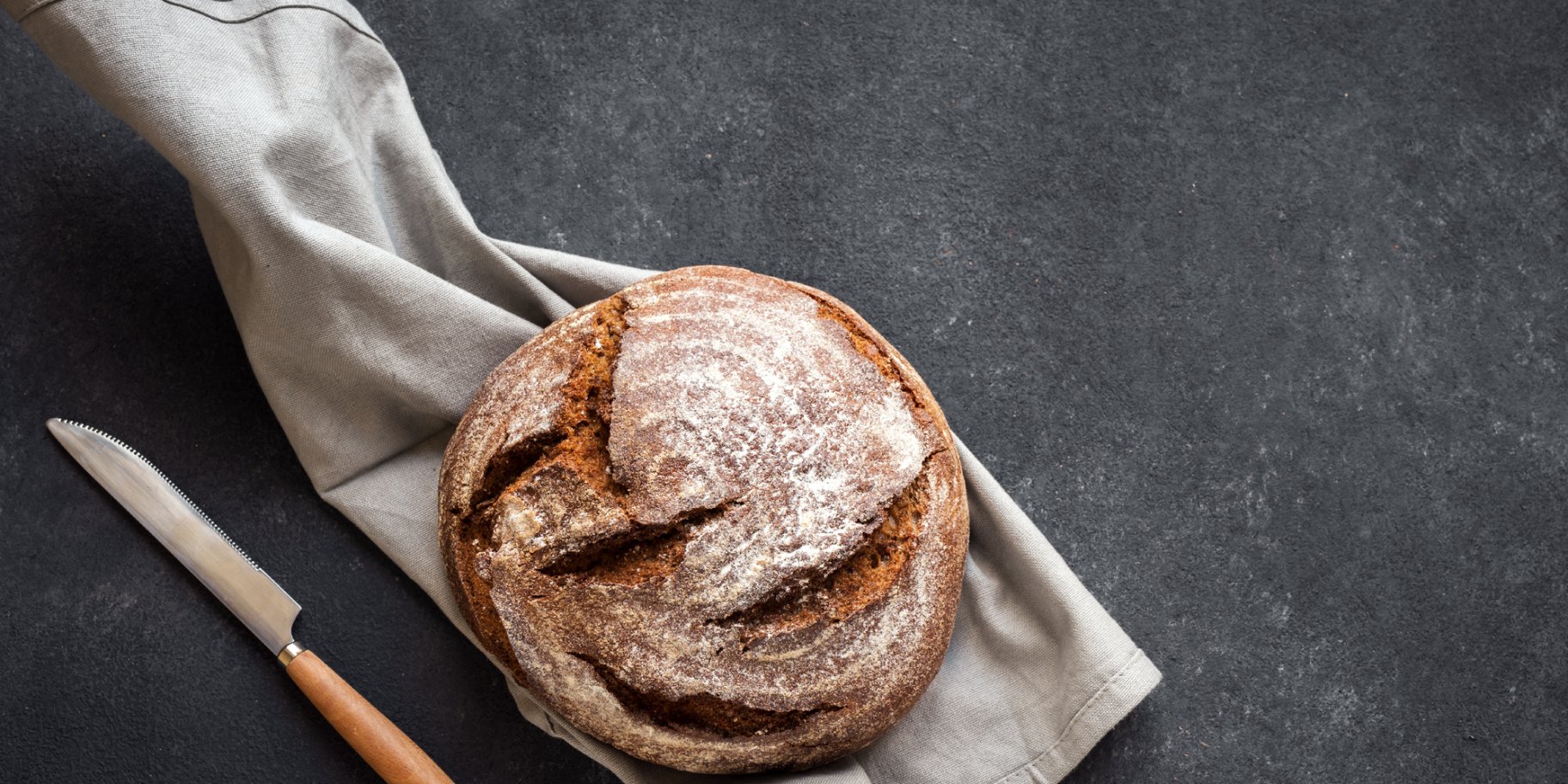 Простий домашній хліб