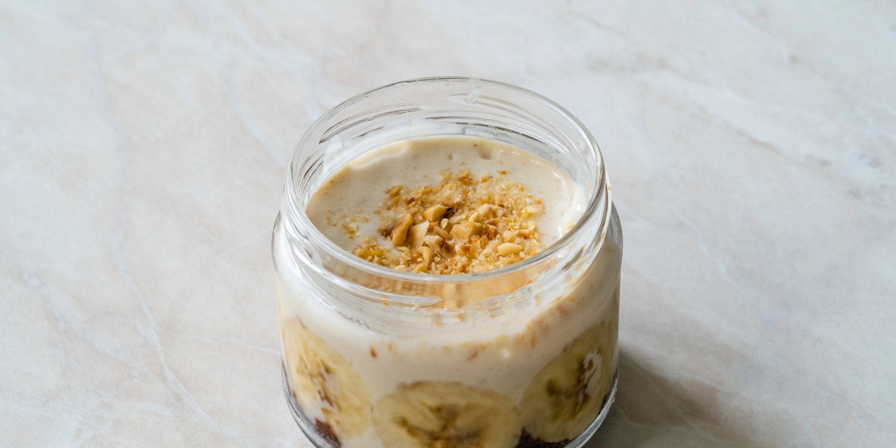 Десерт зі сметани