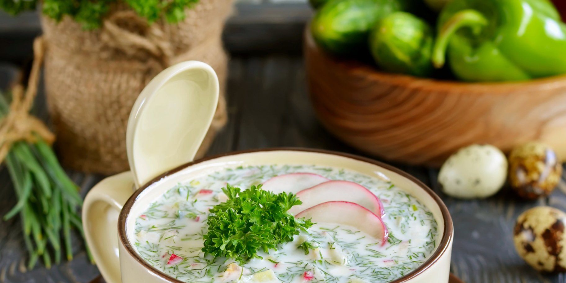 Окрошка з горіхами