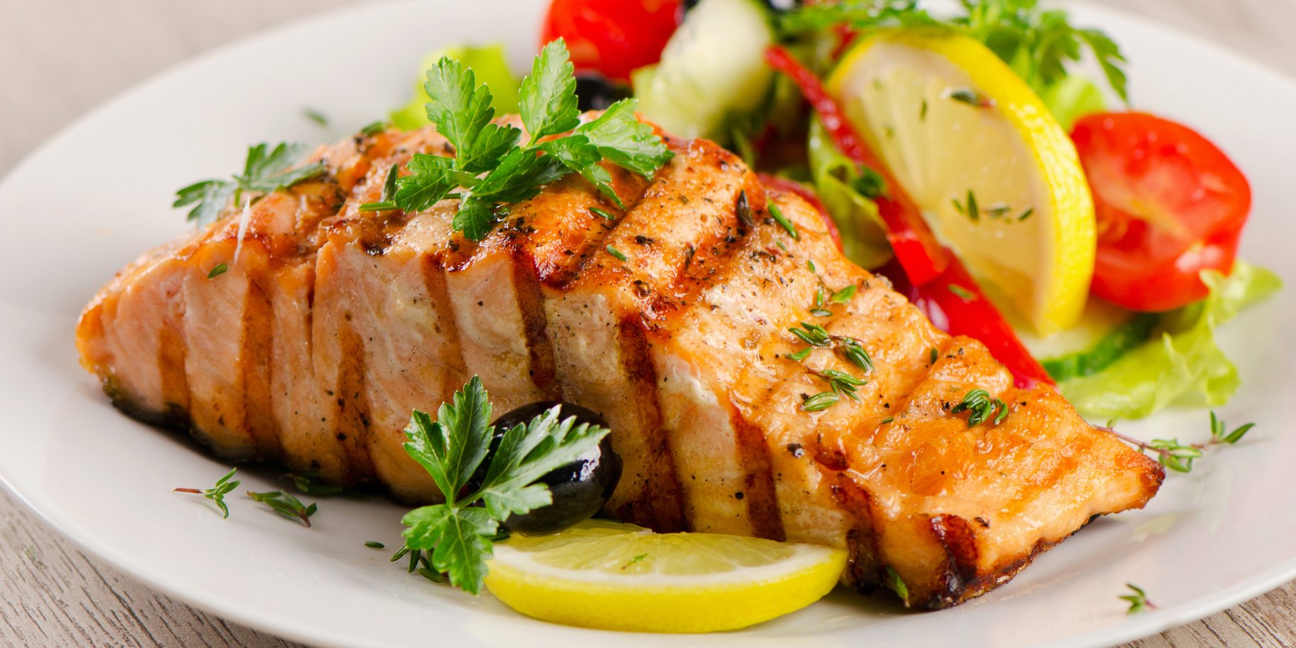 лосось с овощами