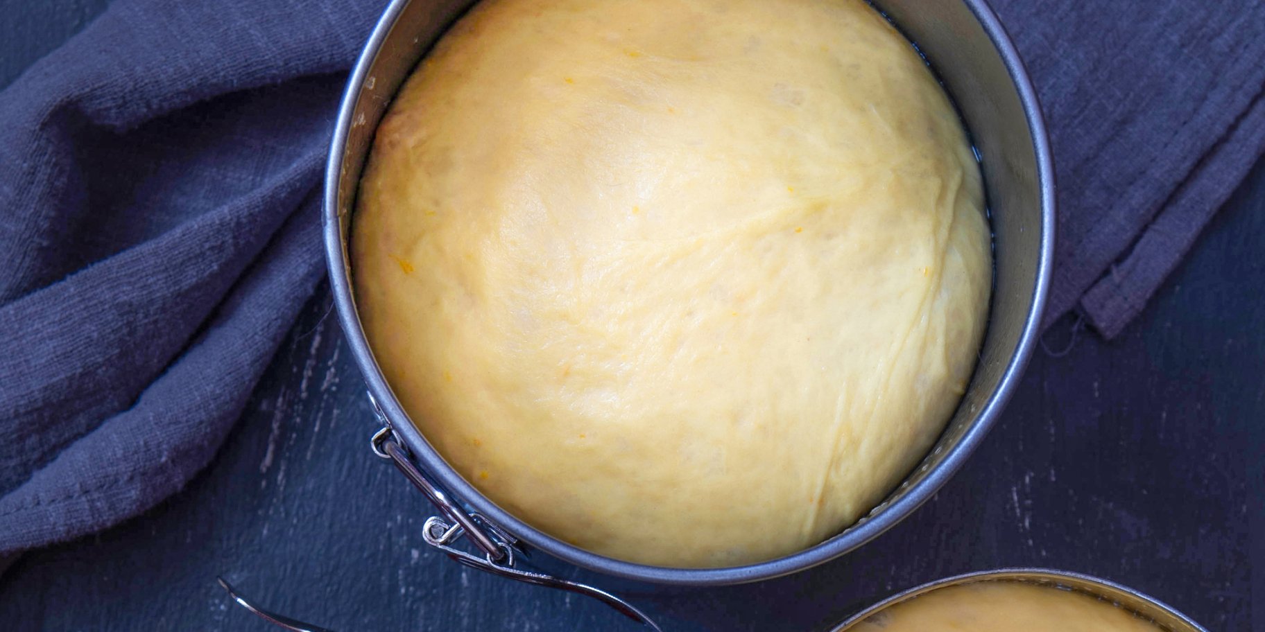 Паски у формах