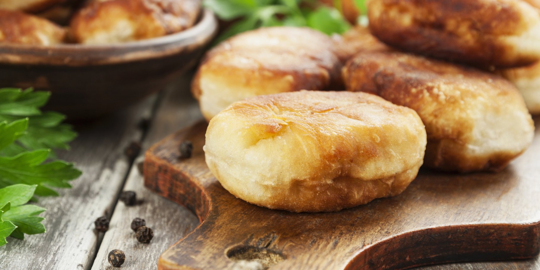 Смажені пиріжки з варенням