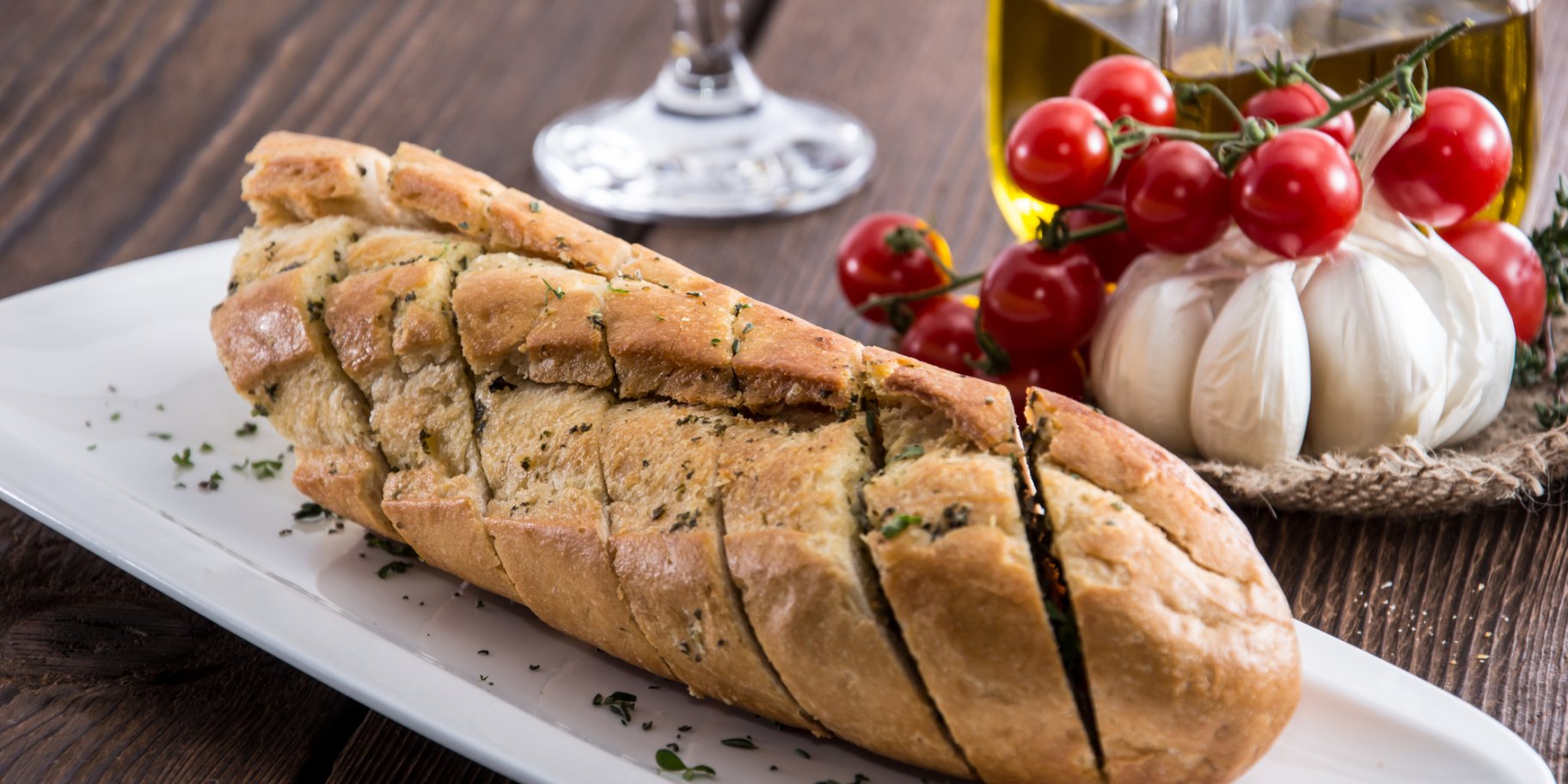 Батон із фаршем