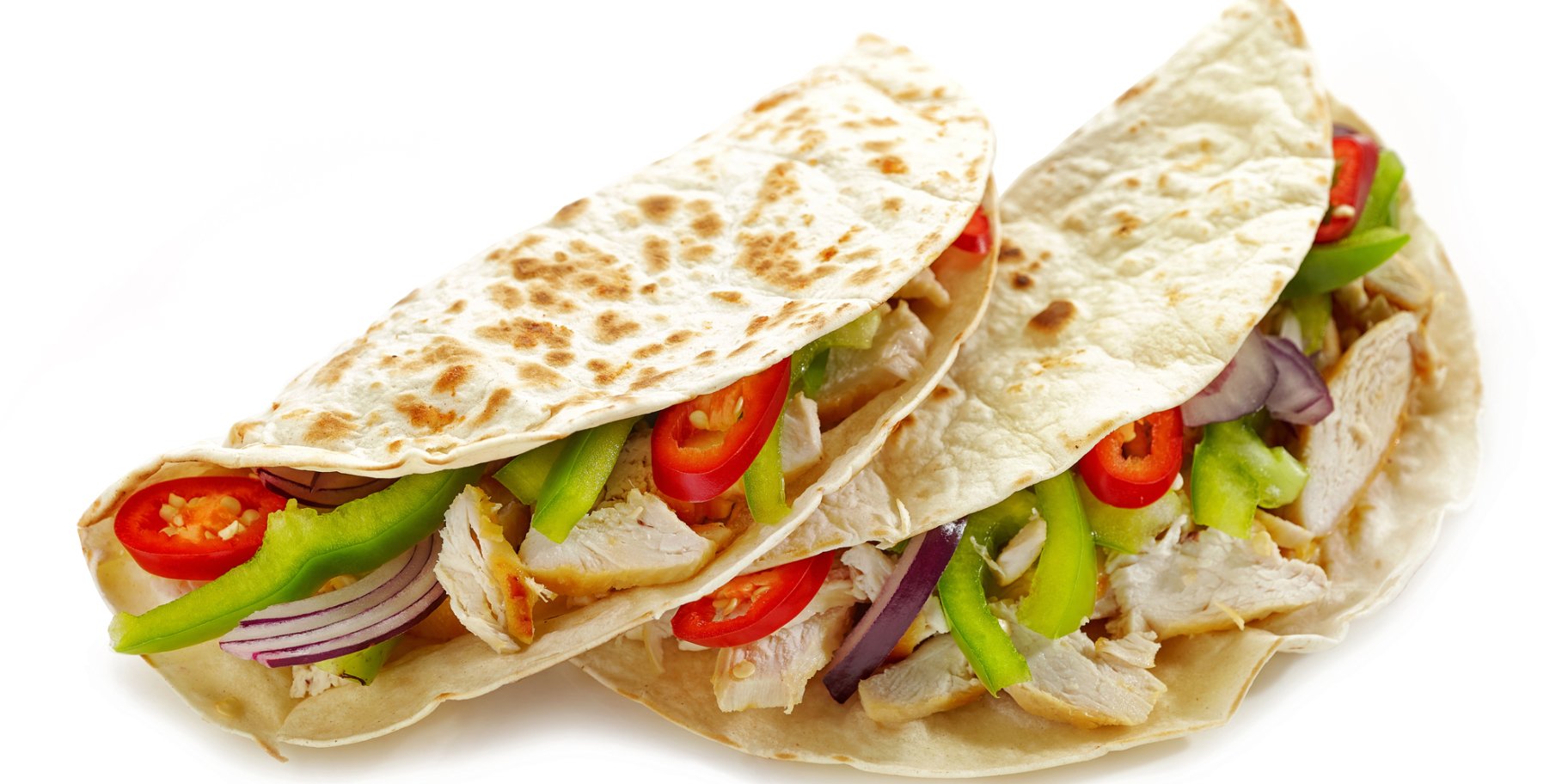 Тортилья з овочами і куркою