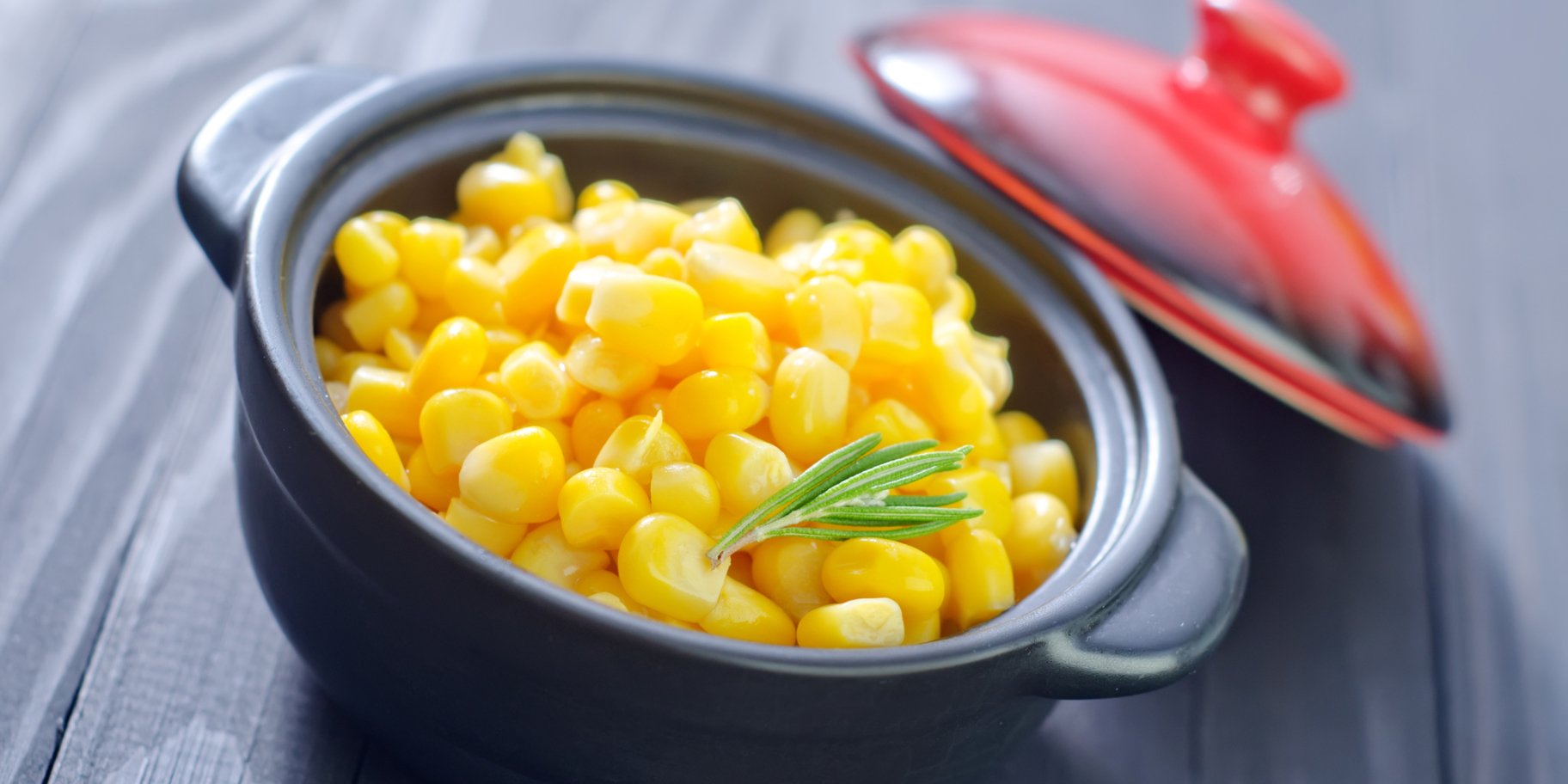 Молодая кукуруза со сливочным соусом