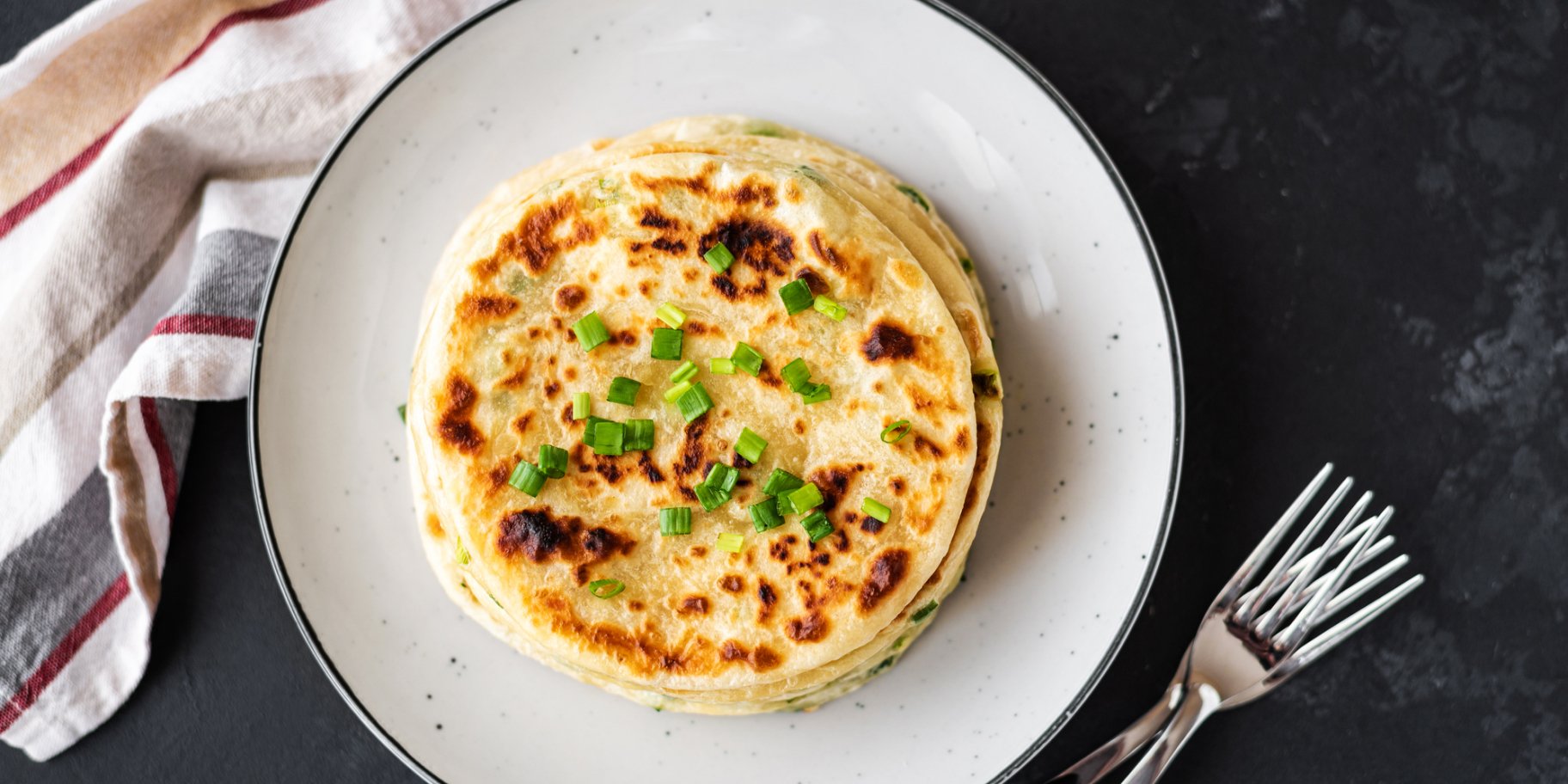 Коржики із черемшею