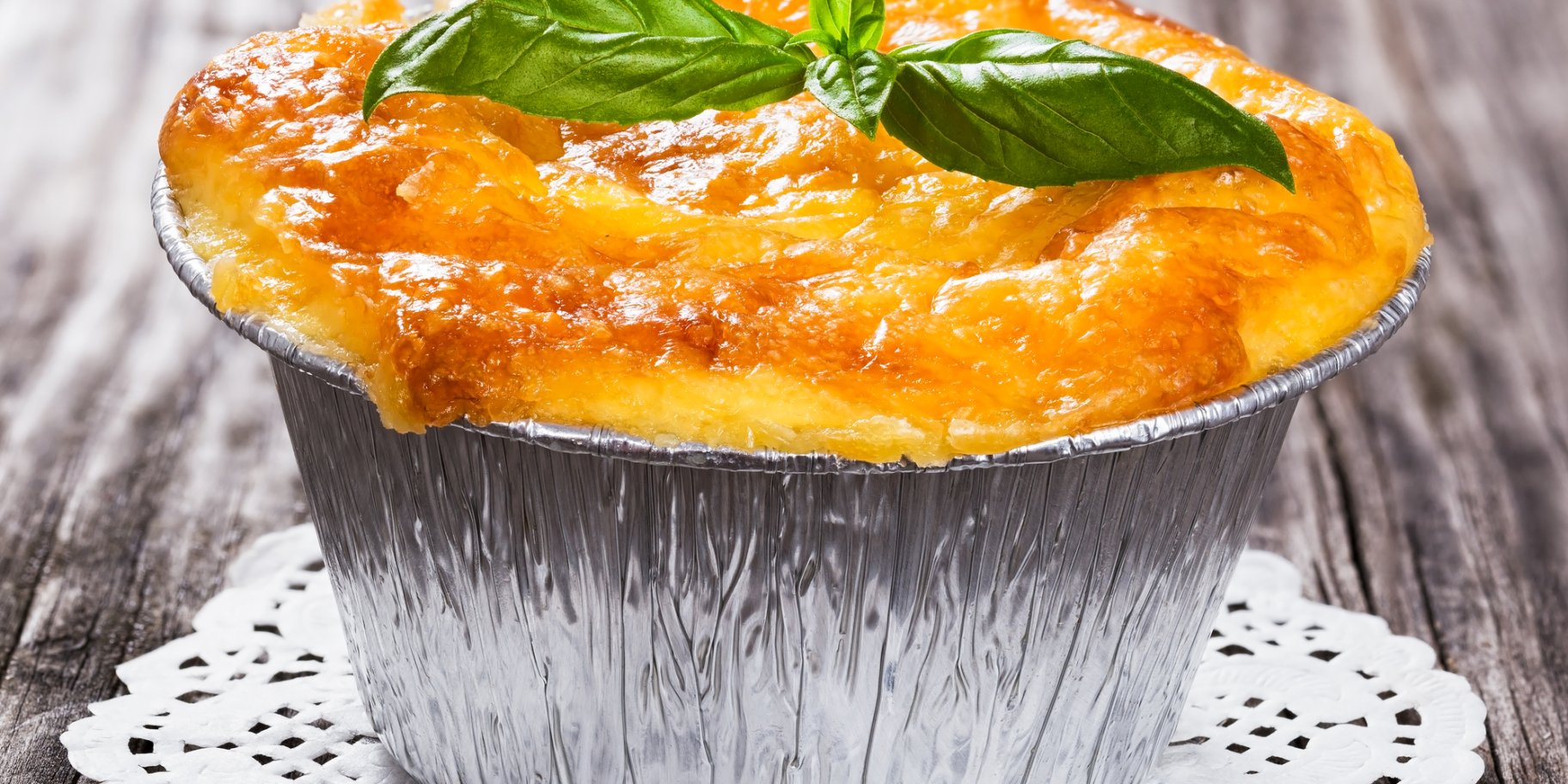 Кастрюля з фольги