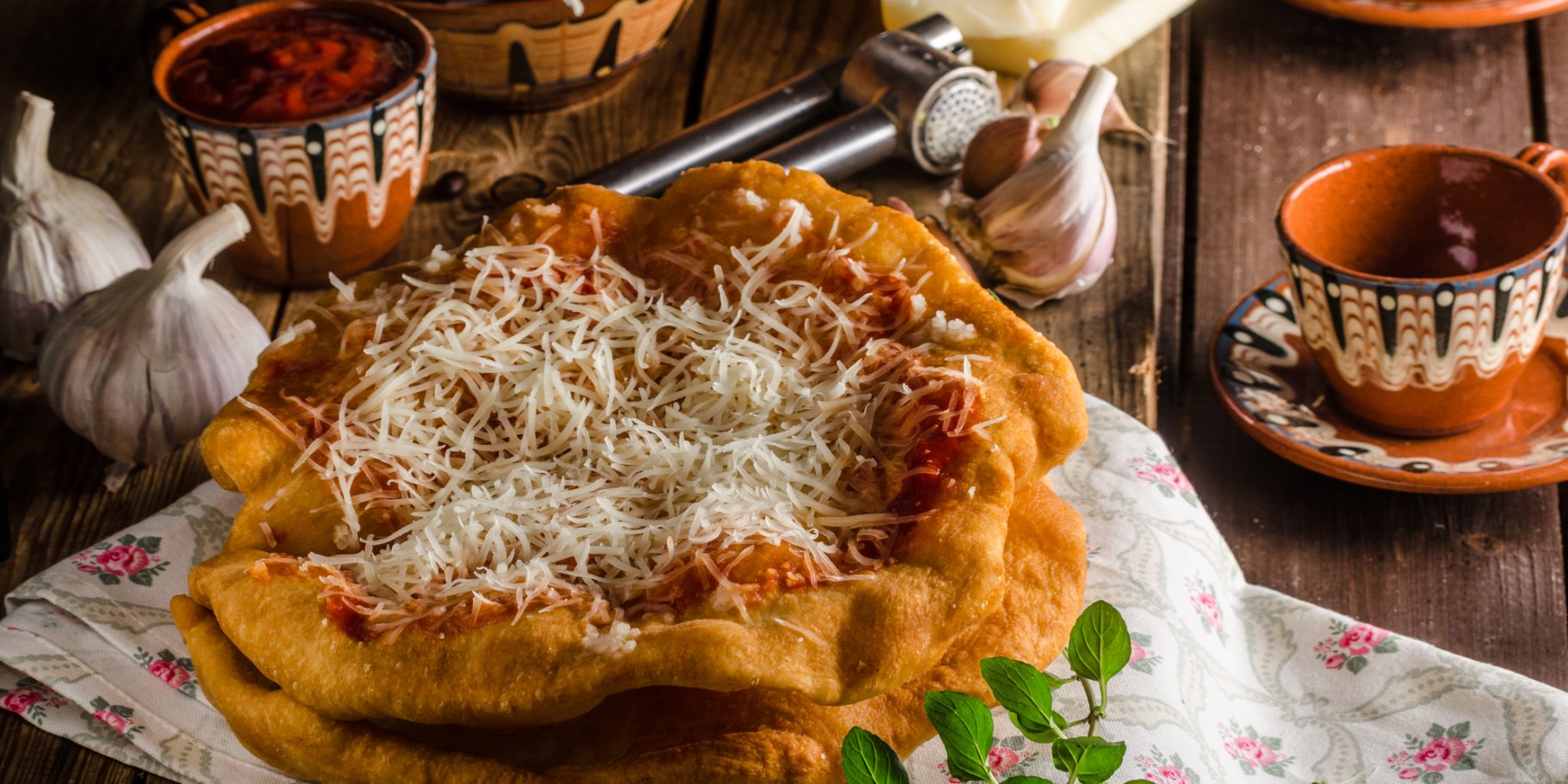 Смажені коржики із сиром