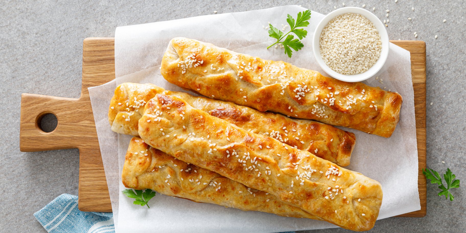 Роліні з куркою та грибами