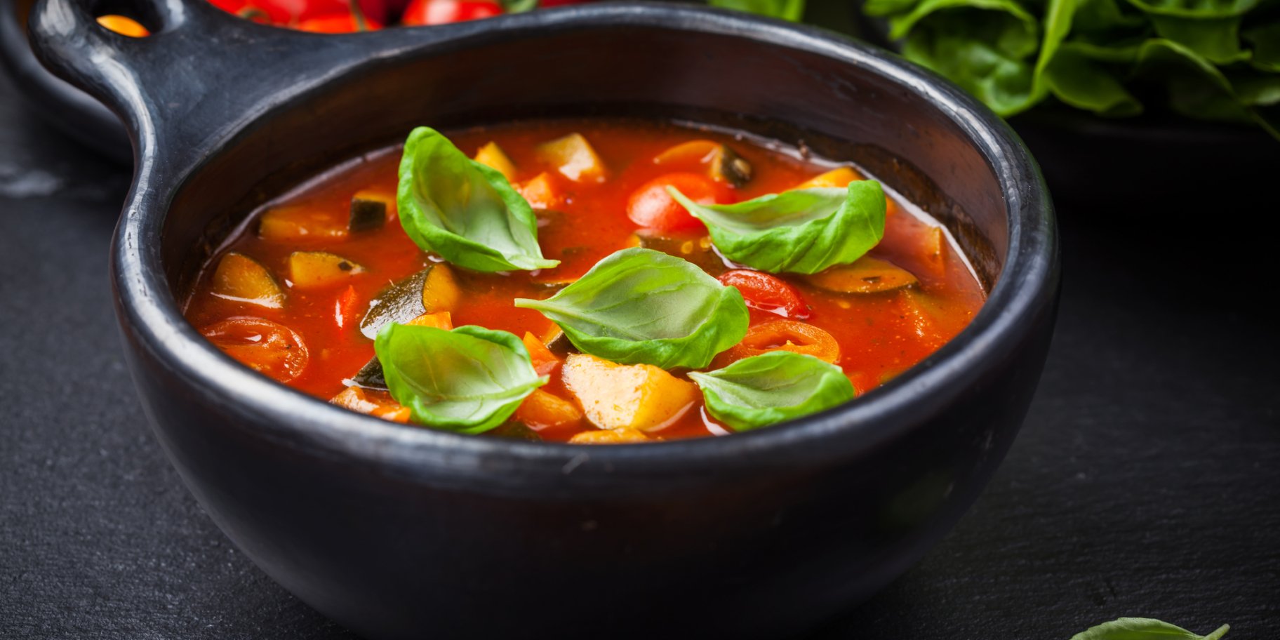 Минестроне с молодой капустой