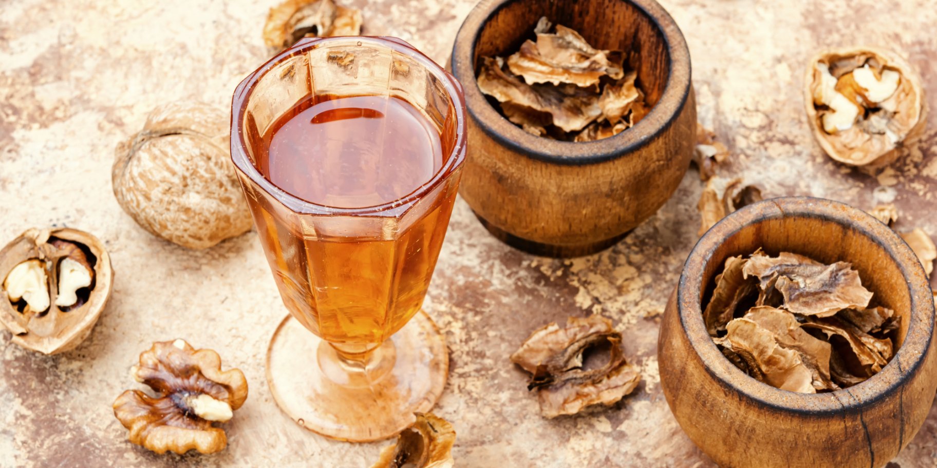 Настоянка волоських горіхів