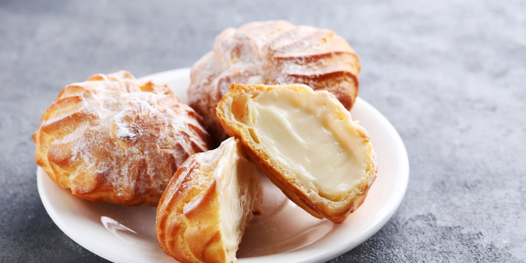 Профитроли с заварным кремом