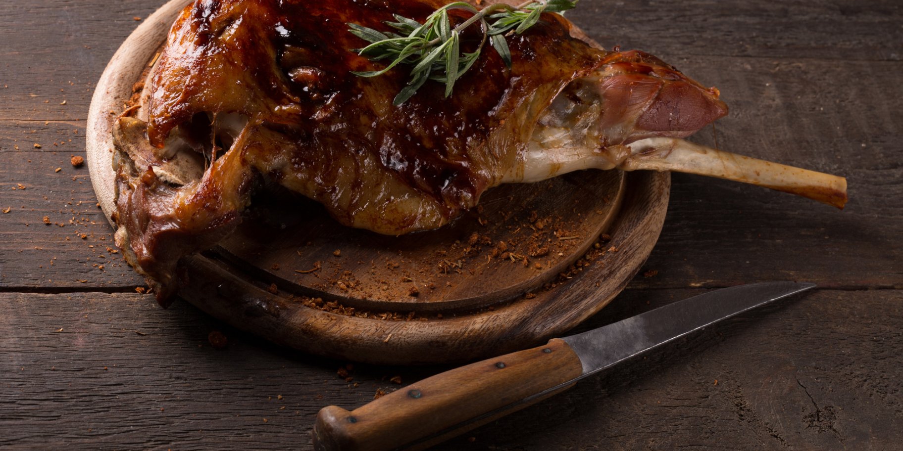 бараняча нога, запечена