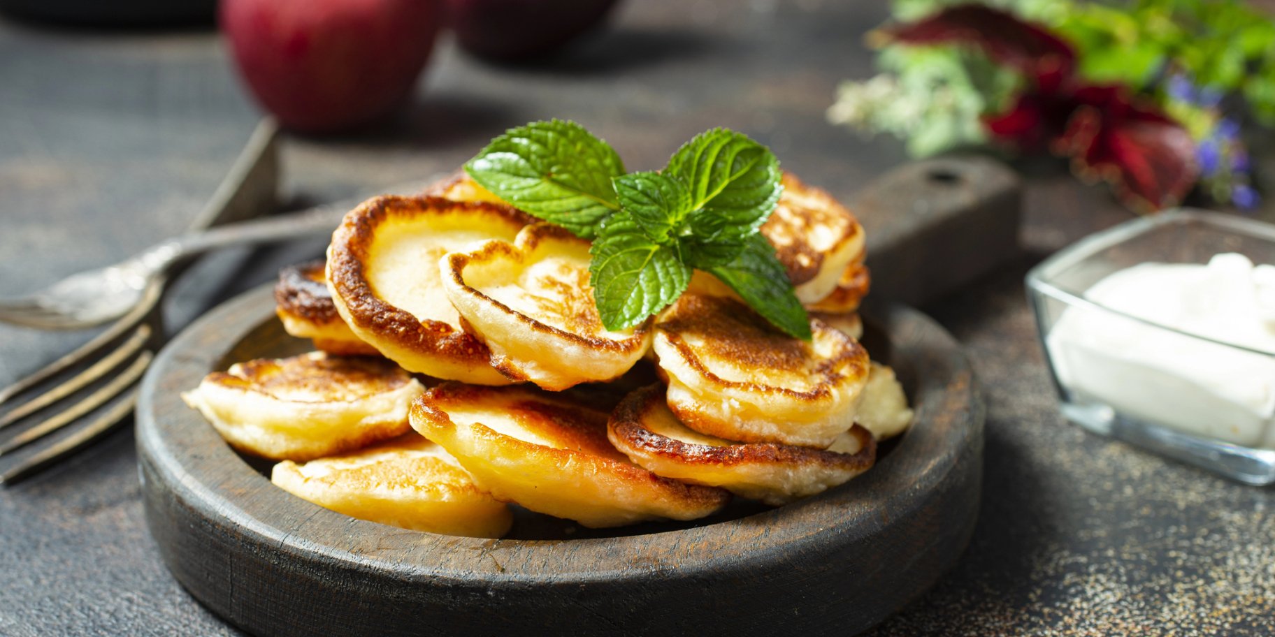 оладки з яблуками