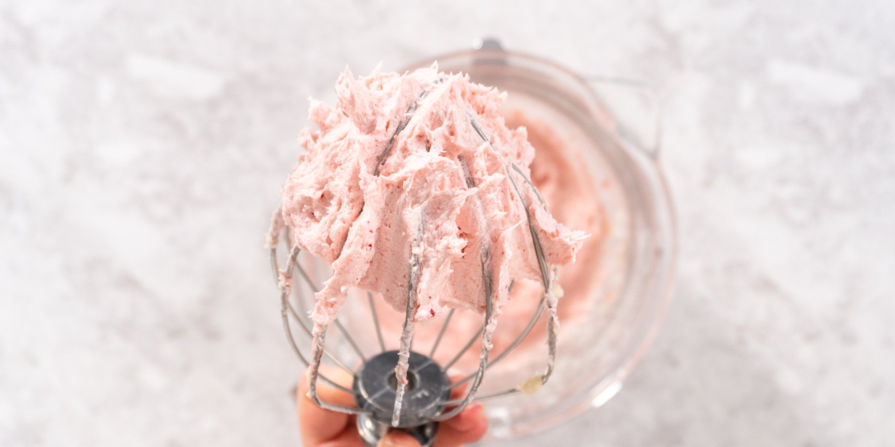 Полуничне вершкове масло