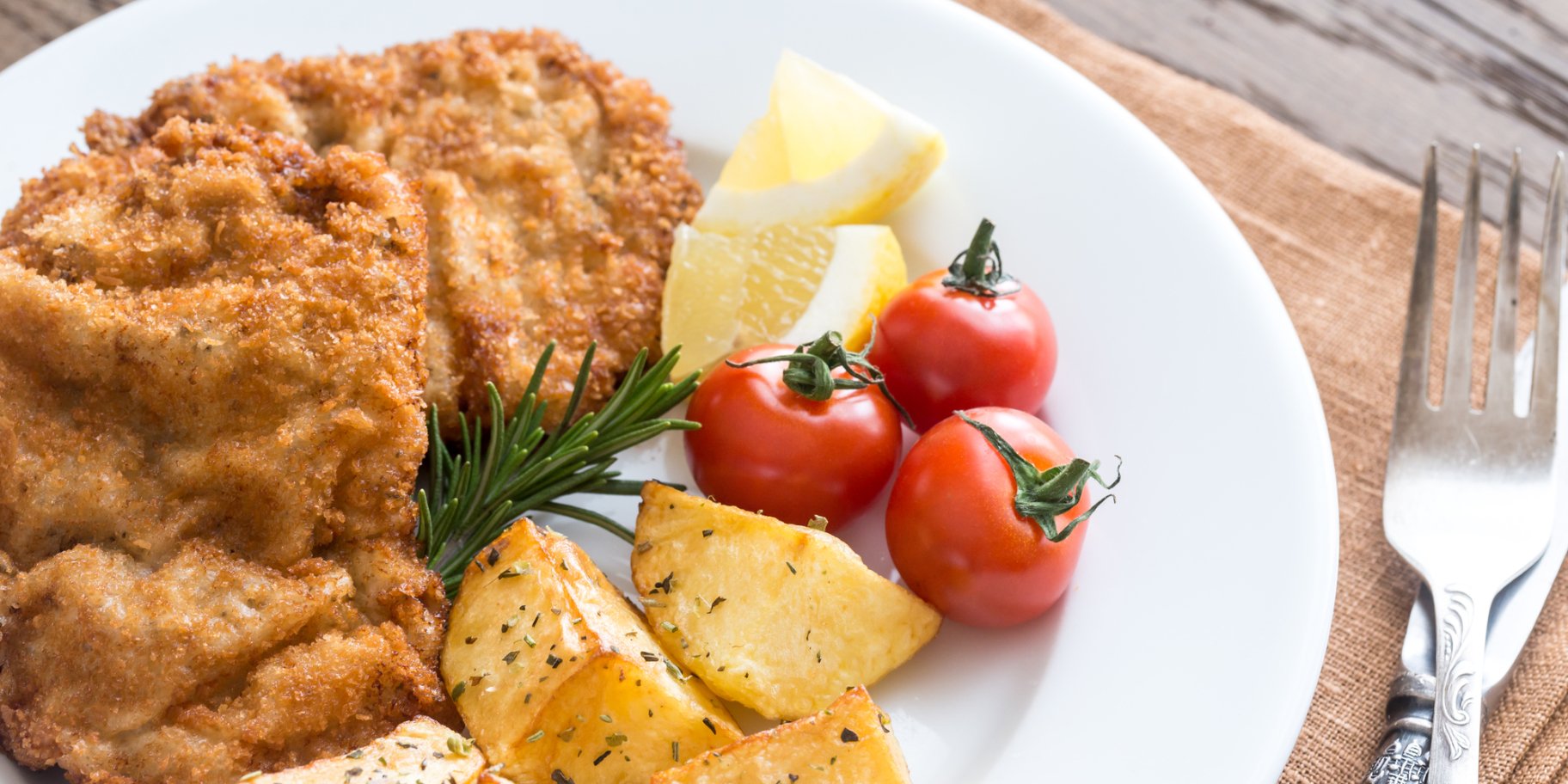 Відбивні на мінеральній воді