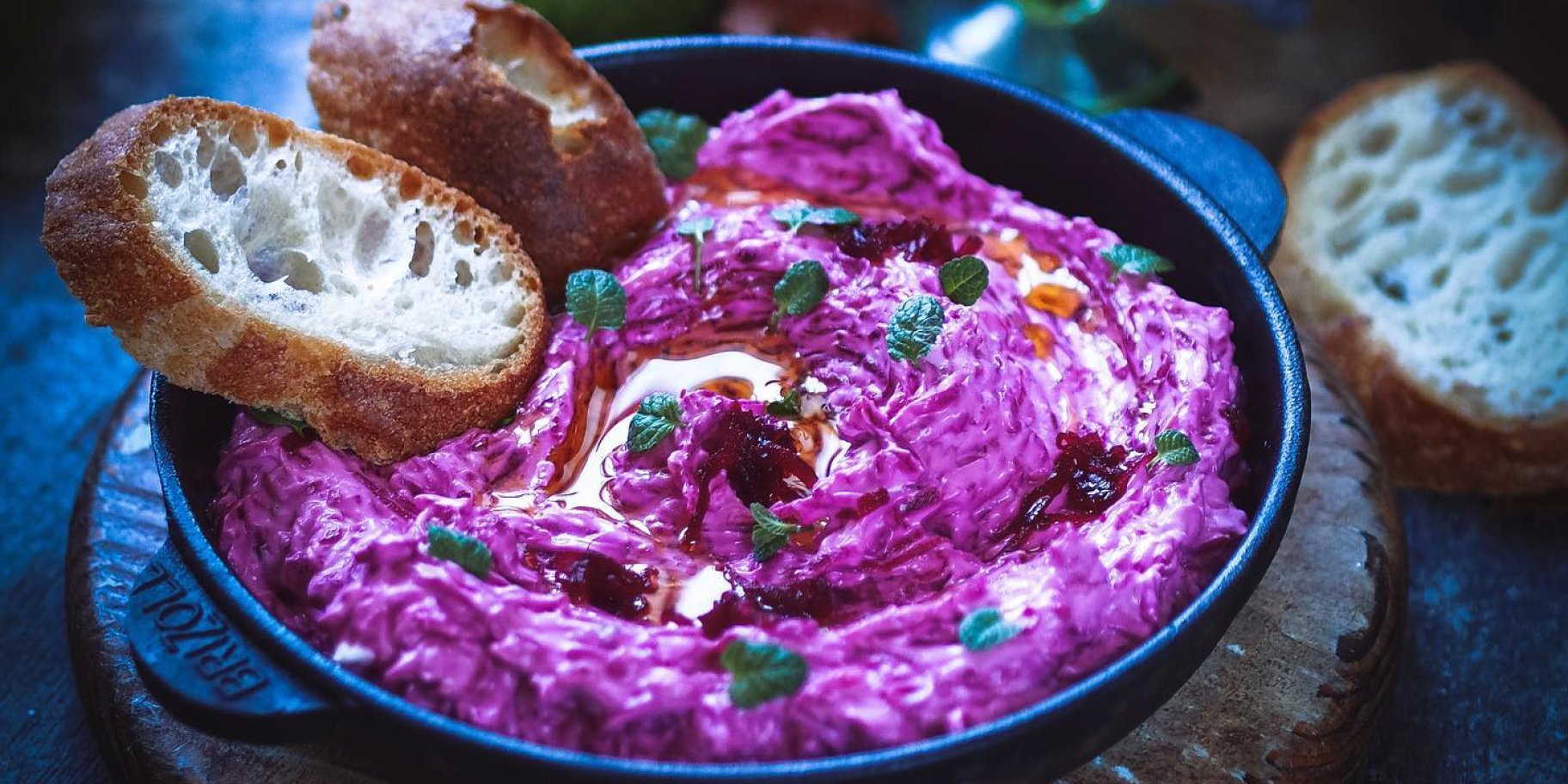 Дип со свеклой