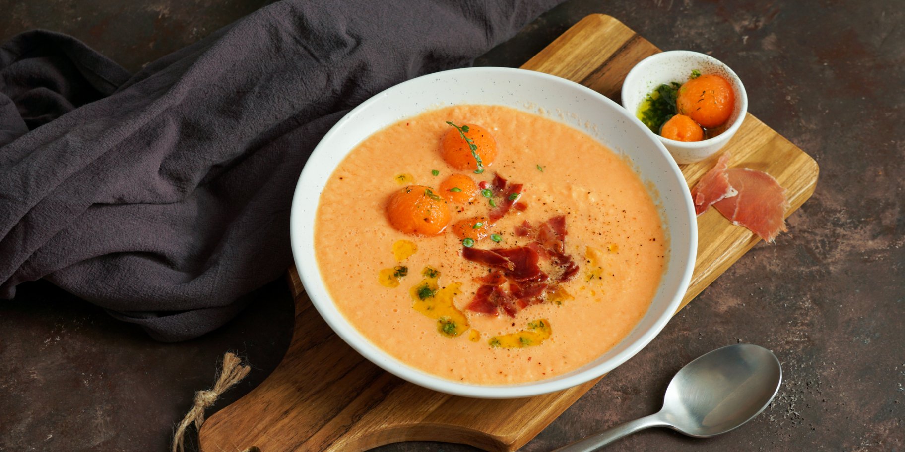 Холодний суп з динею