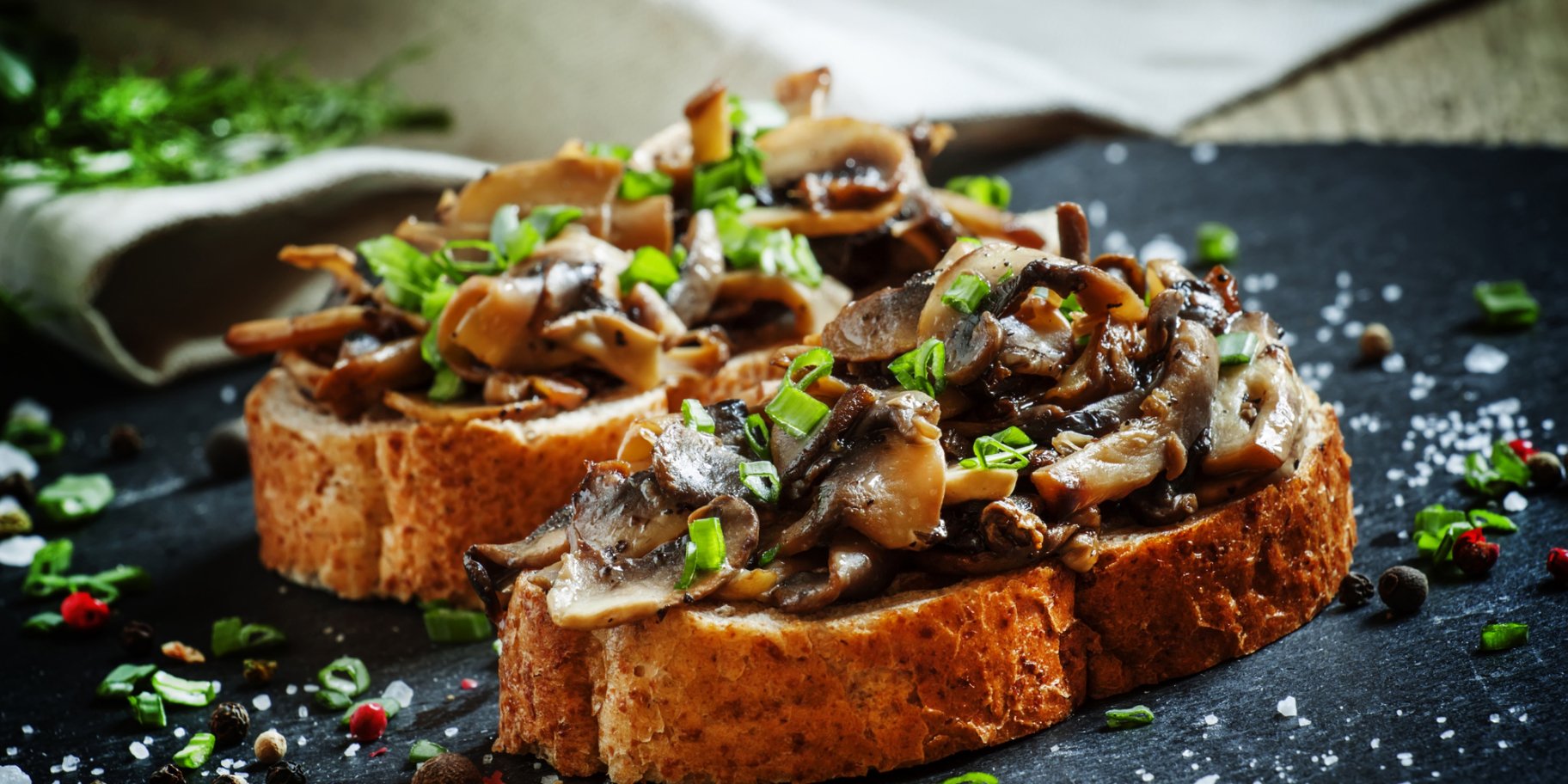 Грінки з грибами у духовці