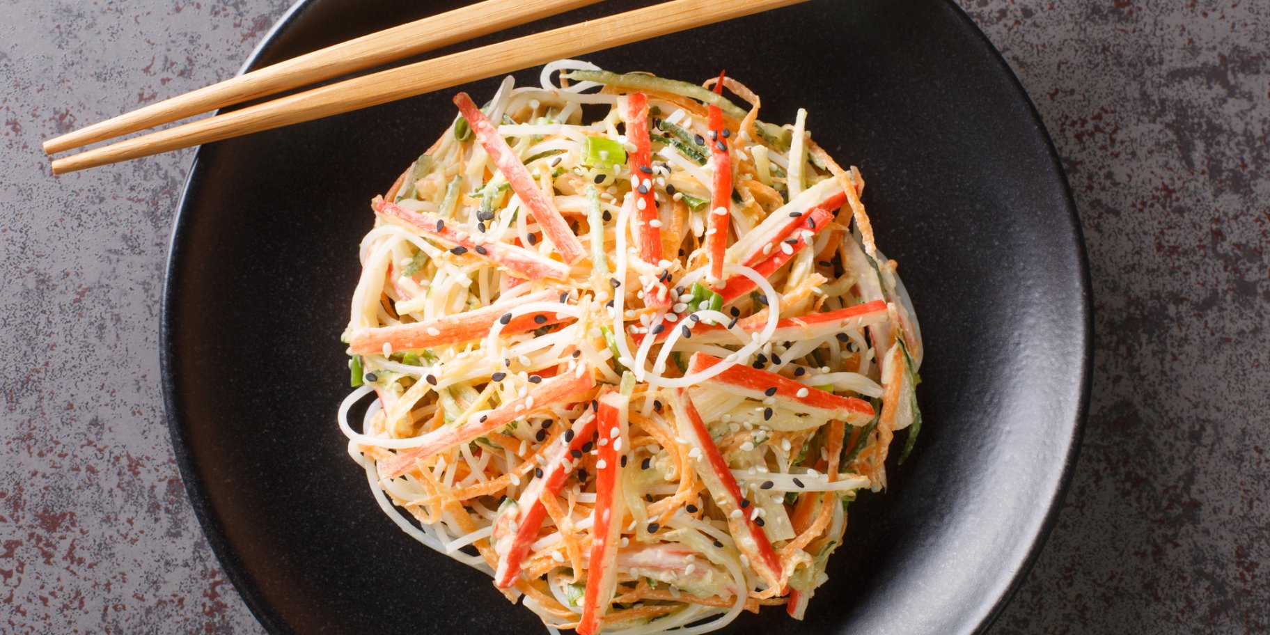 Салат з крабовими паличками