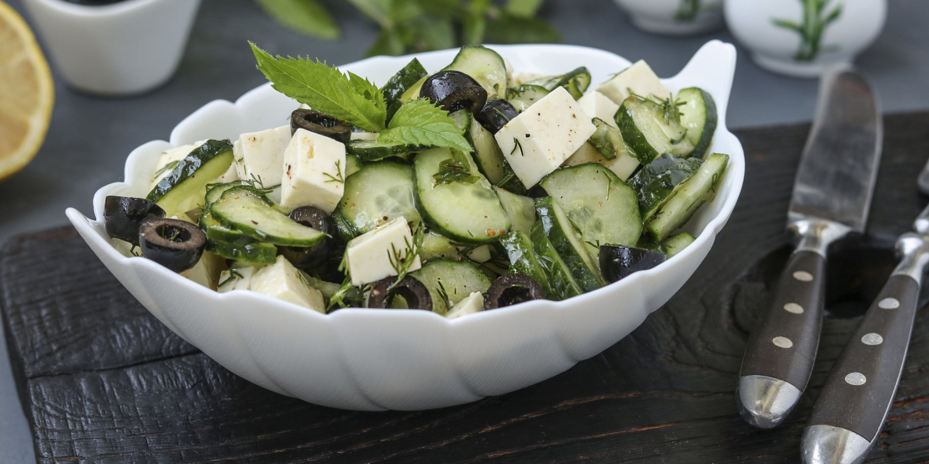 салат з підсмаженими огірками