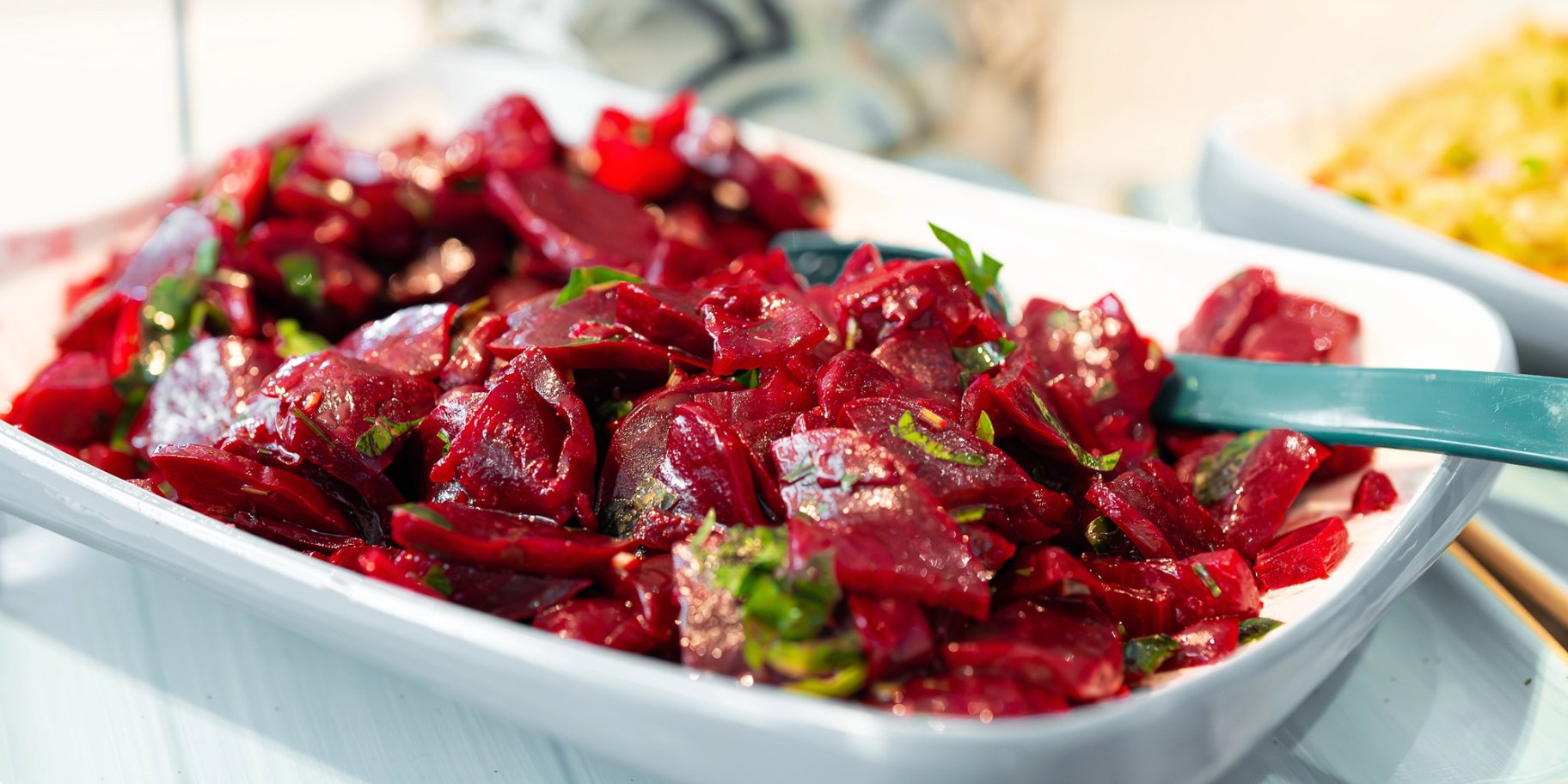 Салат з буряком і яйцями