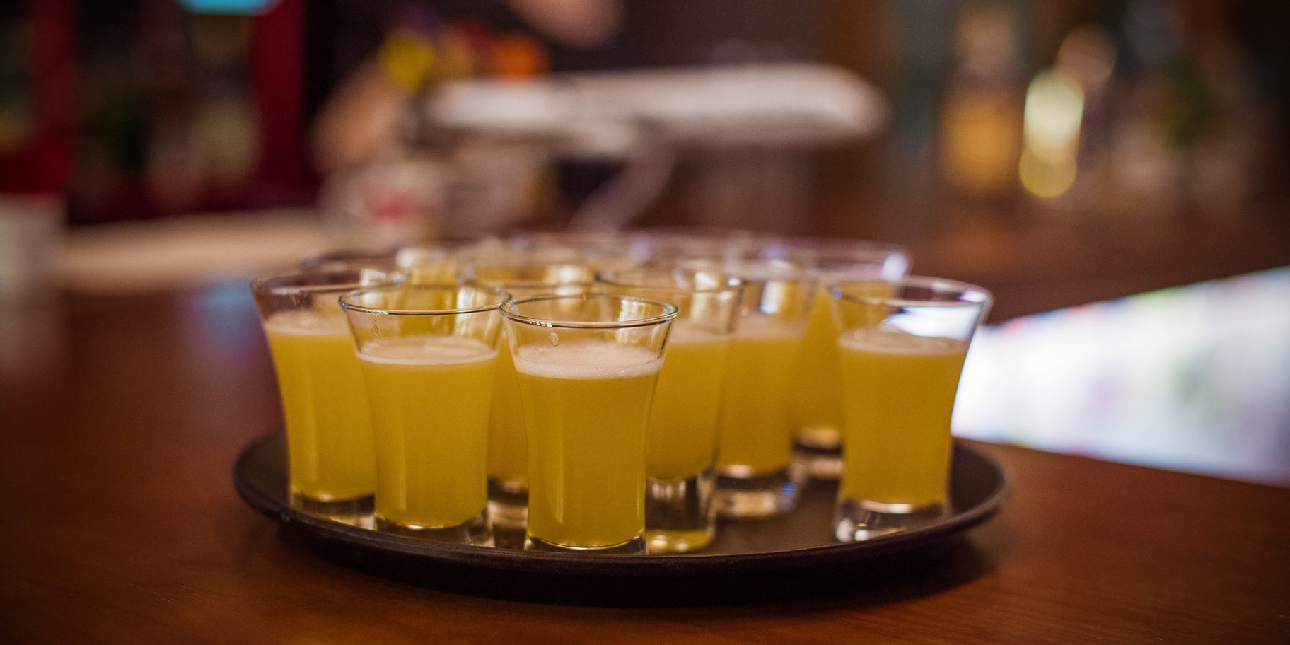 Шутер з горілкою та динею