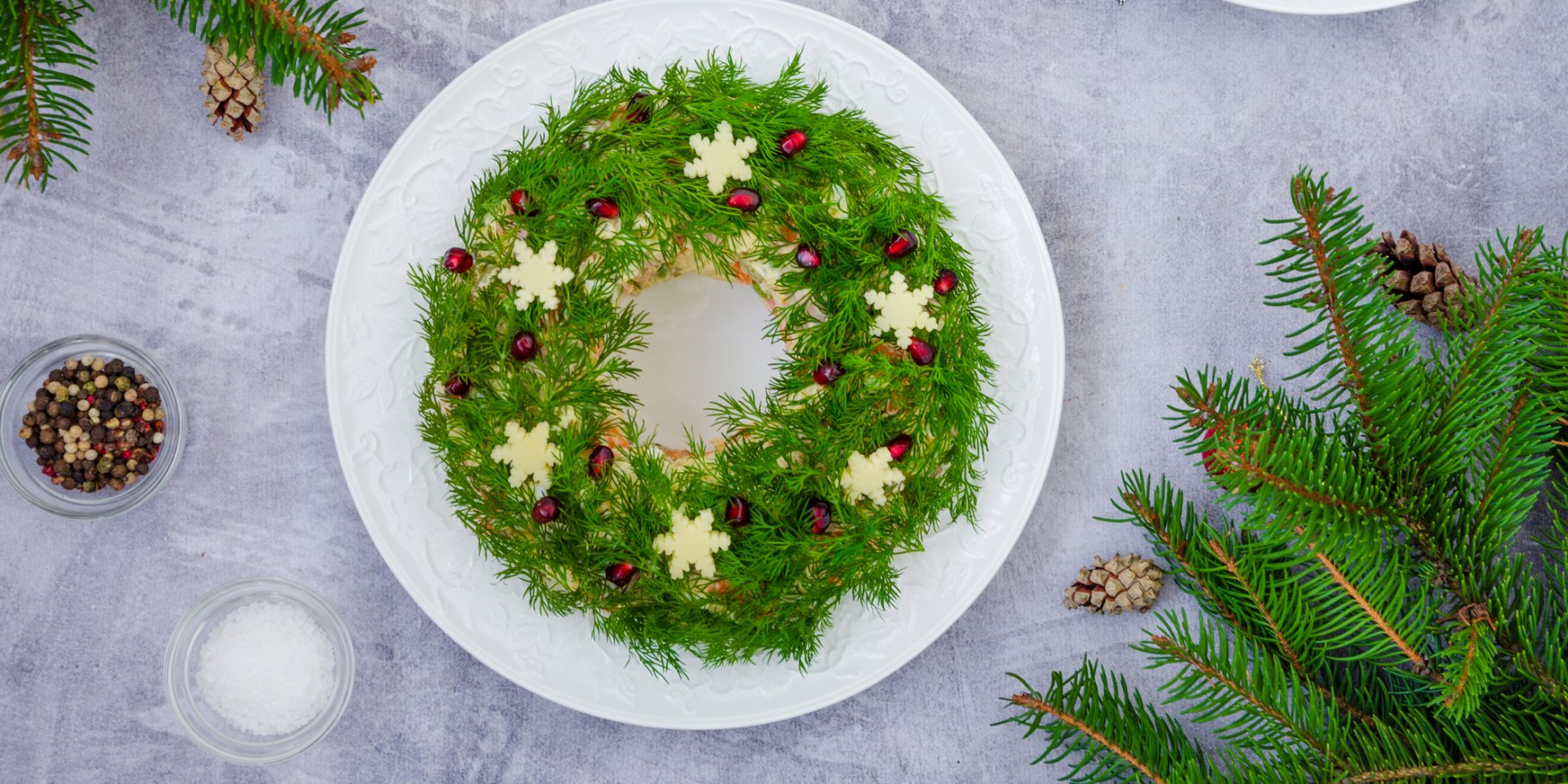 Салат «Різдвяний вінок» з куркою