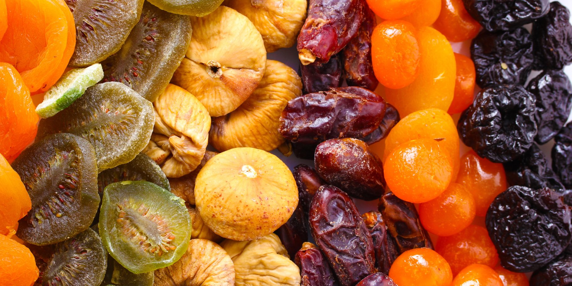 Чем полезны сухофрукты: зачем есть изюм, курагу, финики