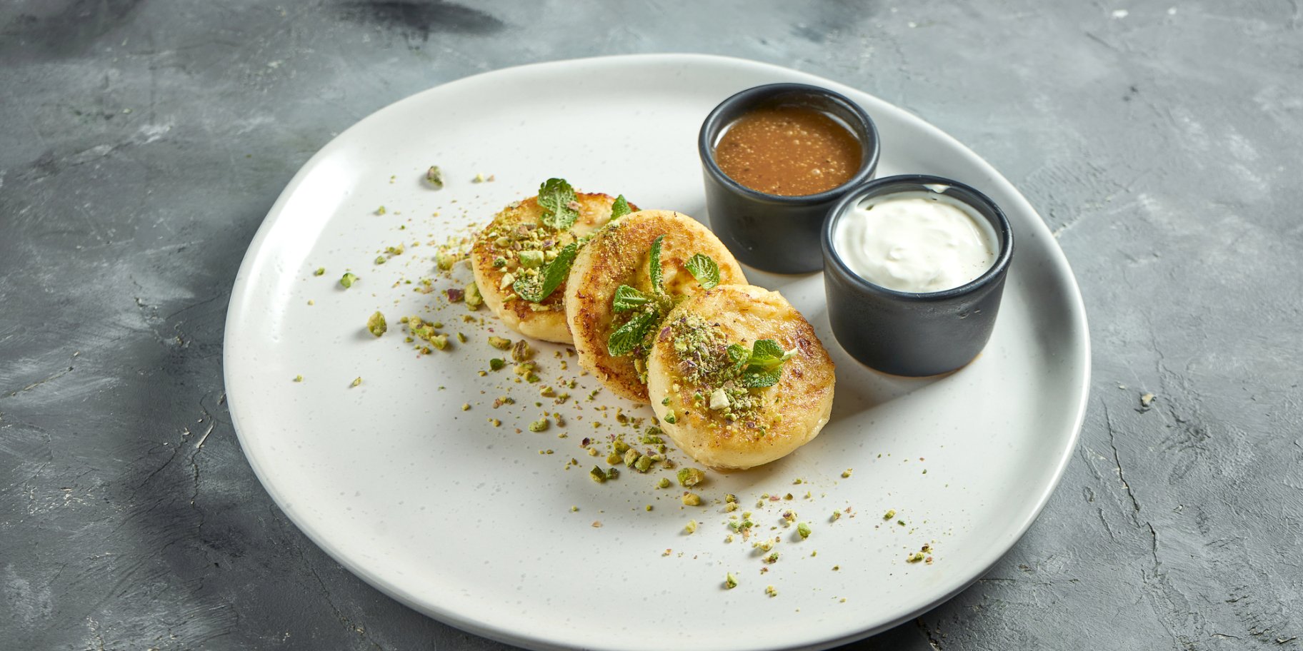 Сирники із цибулею