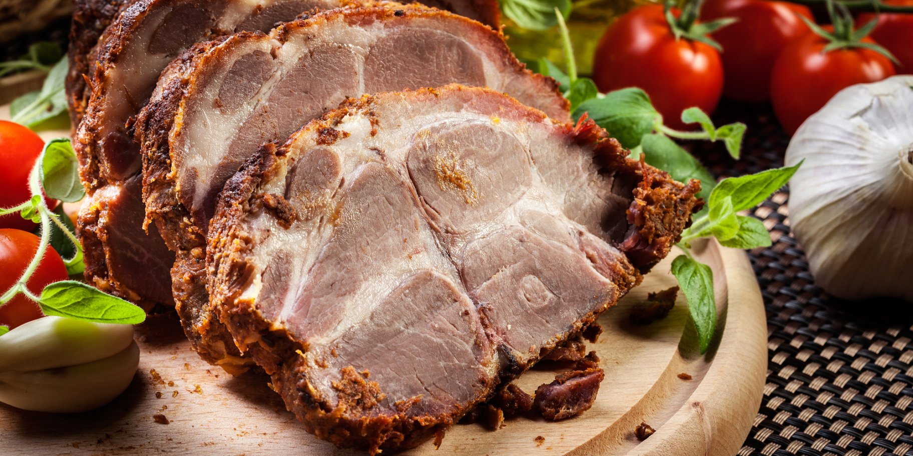 Запечена свиняча шийка з медом