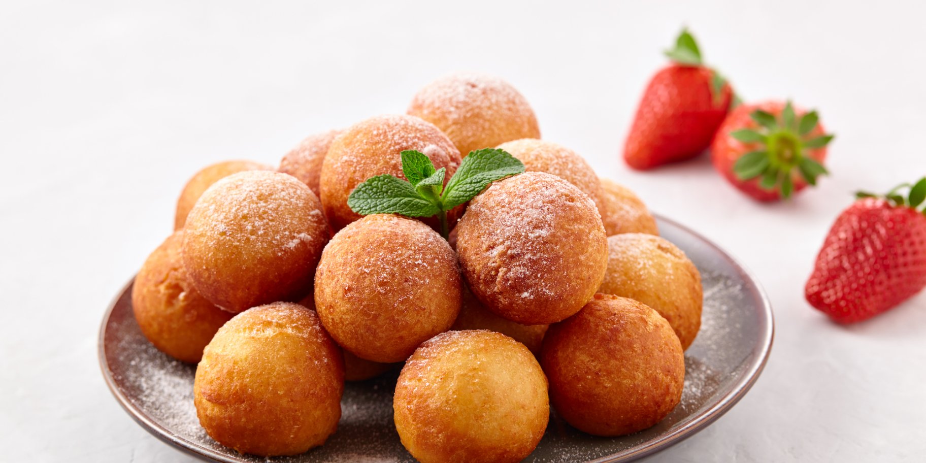 Сирні пончики