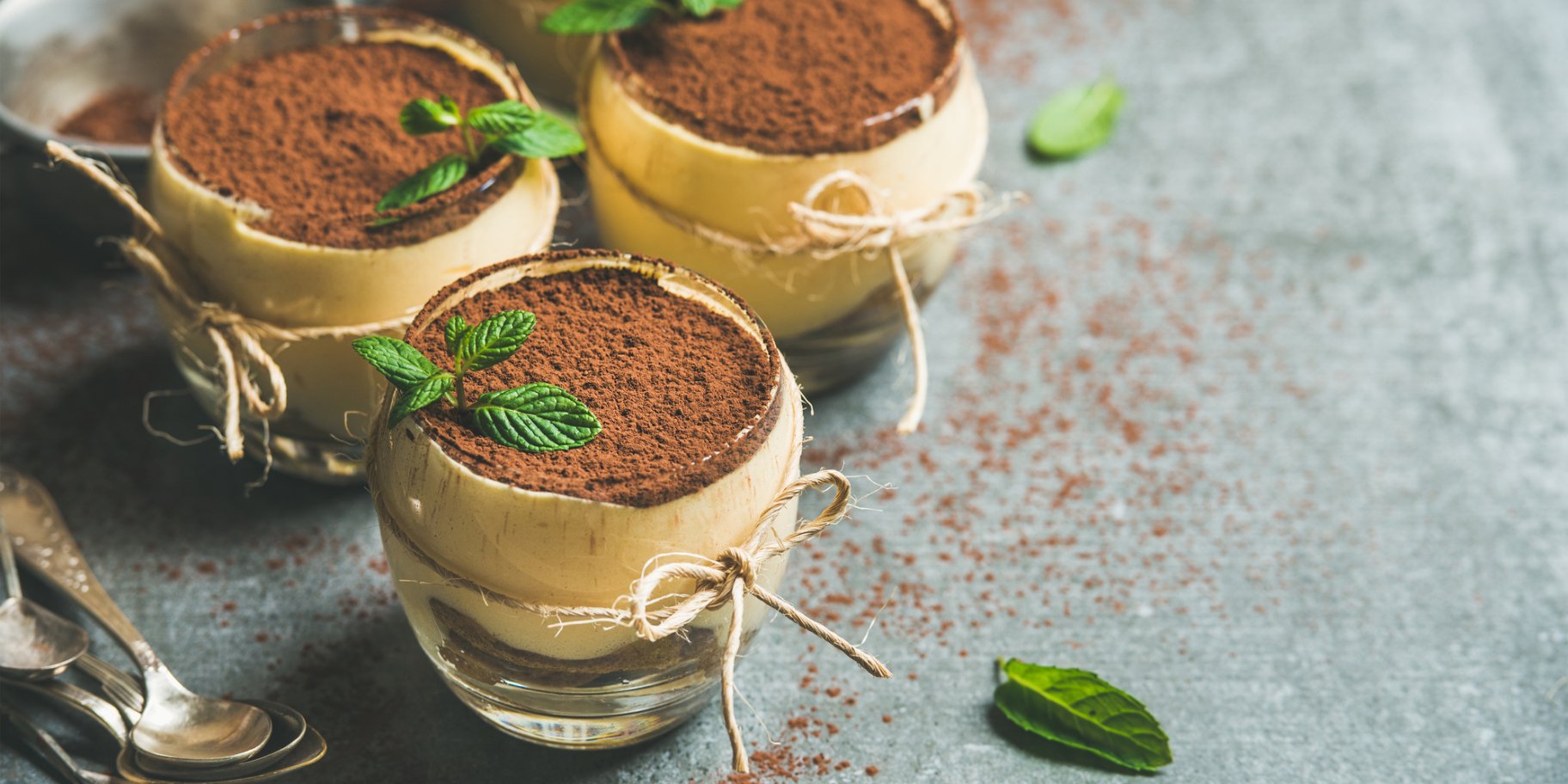 Тирамісу з листочком мʼяти