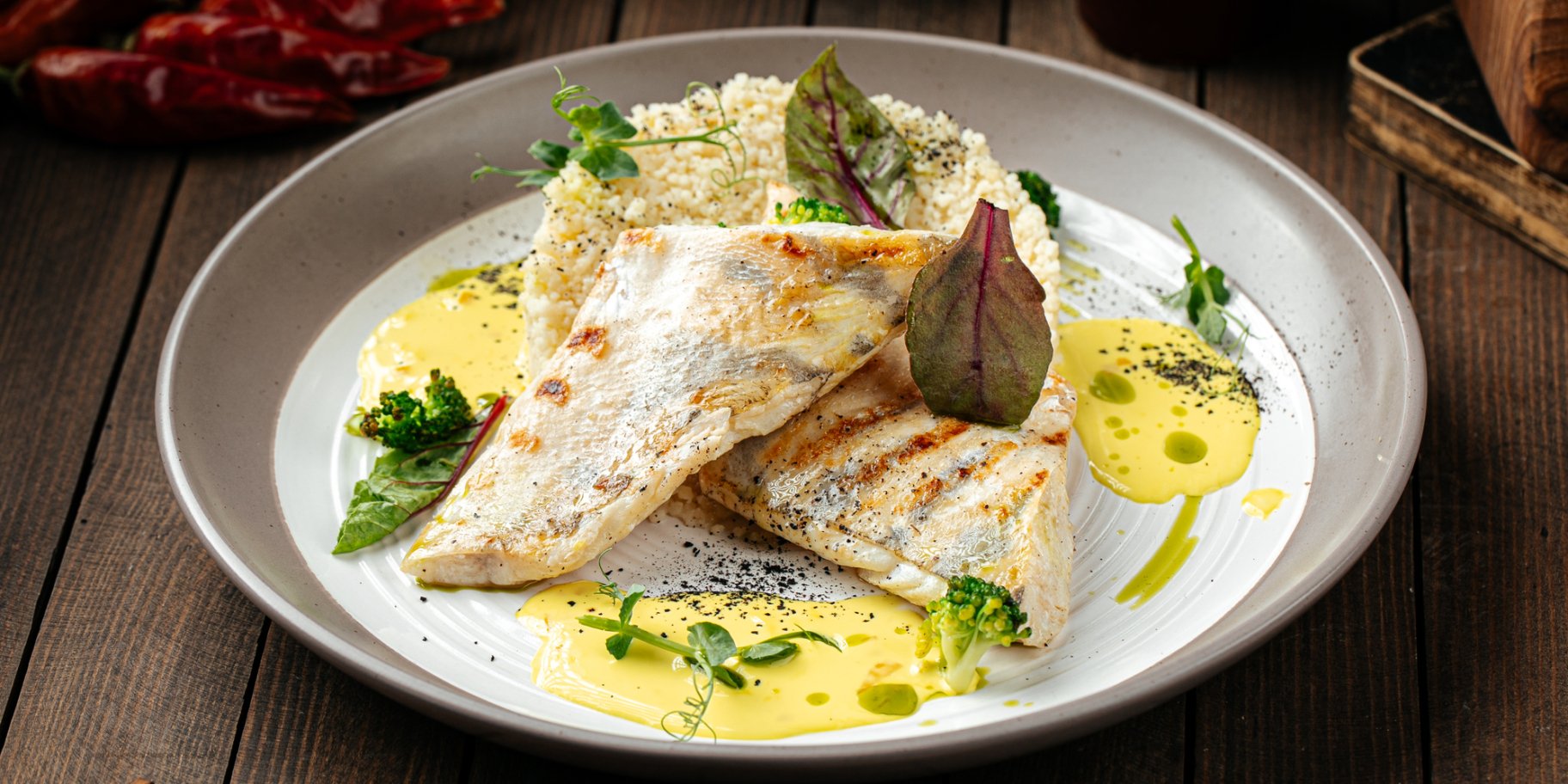 Риба під соусом