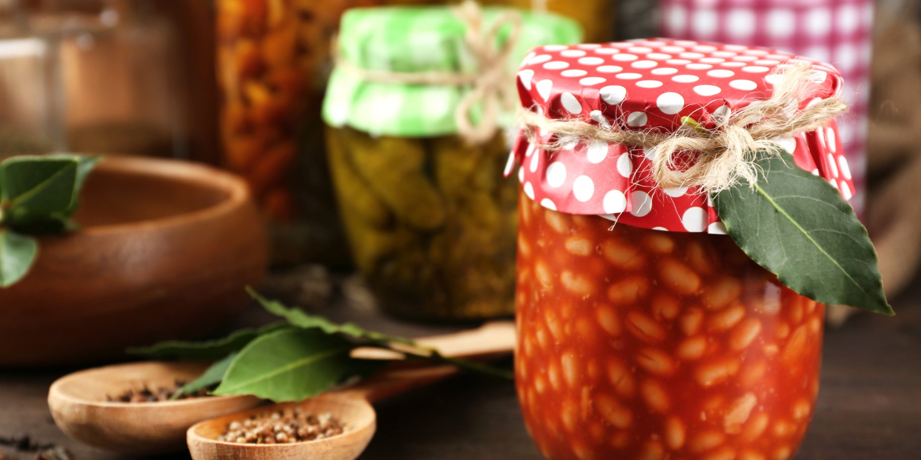 Квасоля в томатному соку на зиму