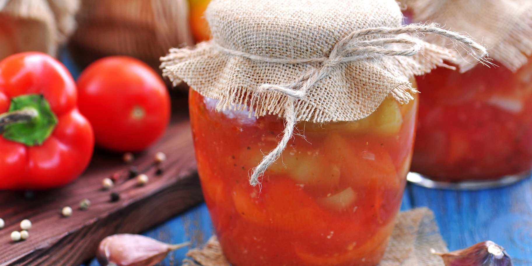 Перець в томатному соусі