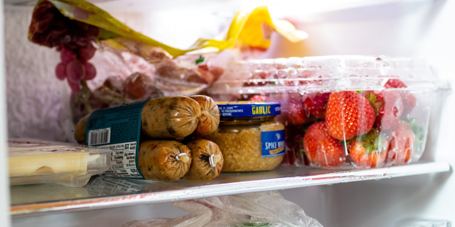 Продукти в холодильнику