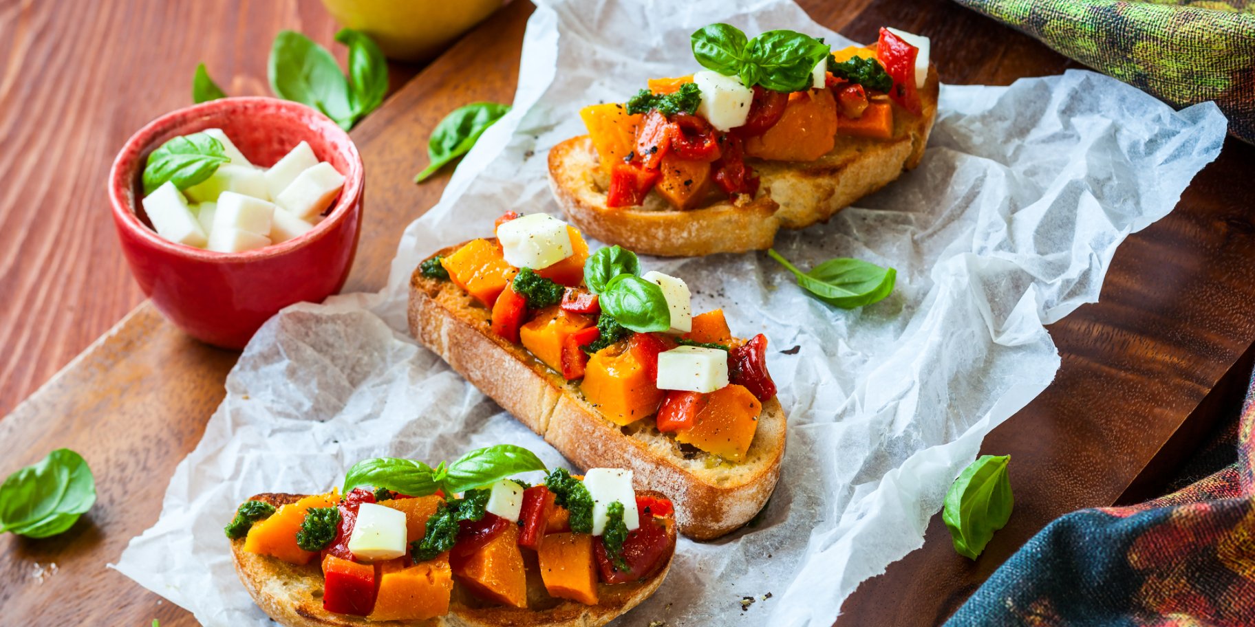 Брускетты с тыквой