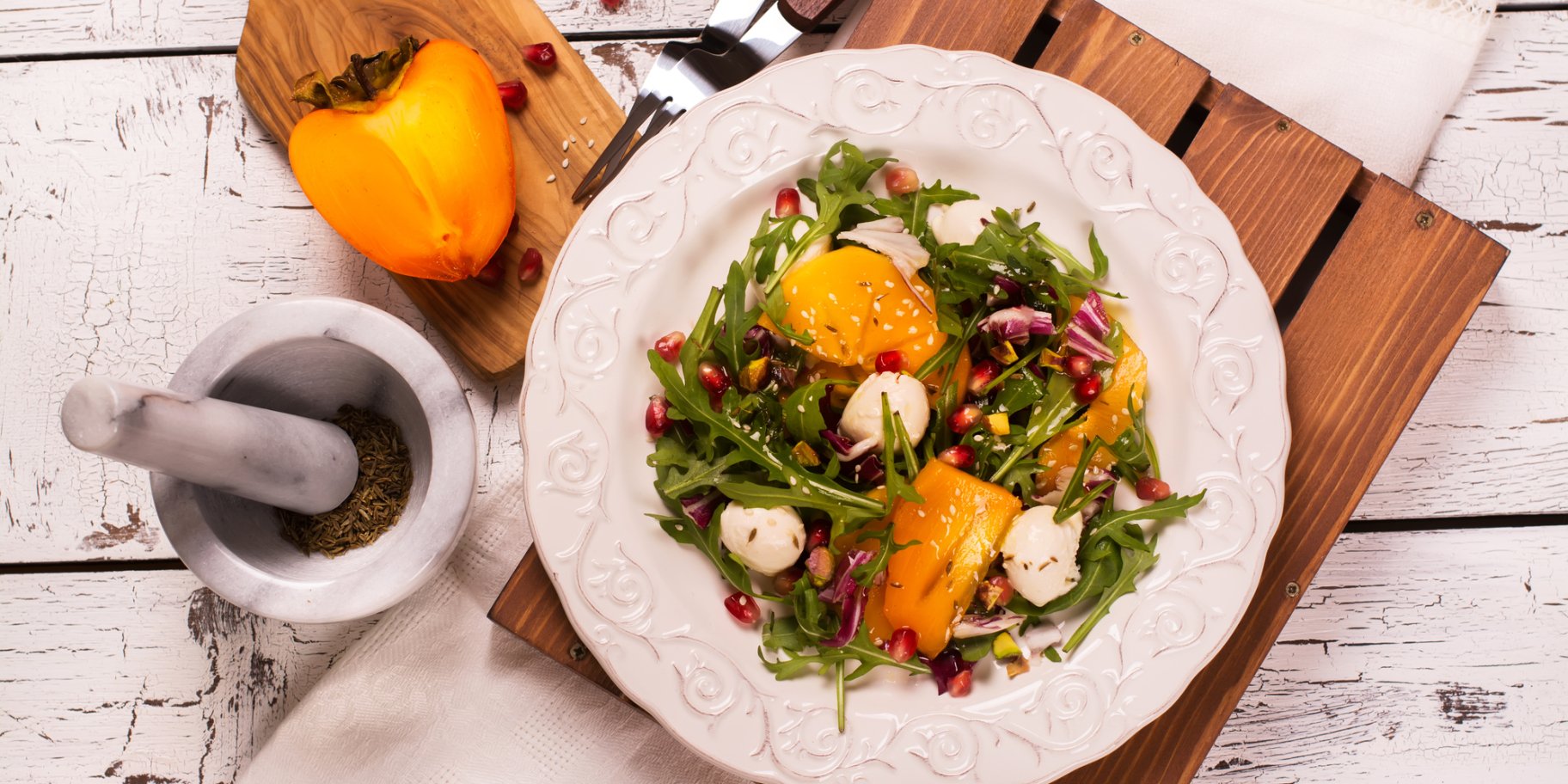 Салат з хурмою