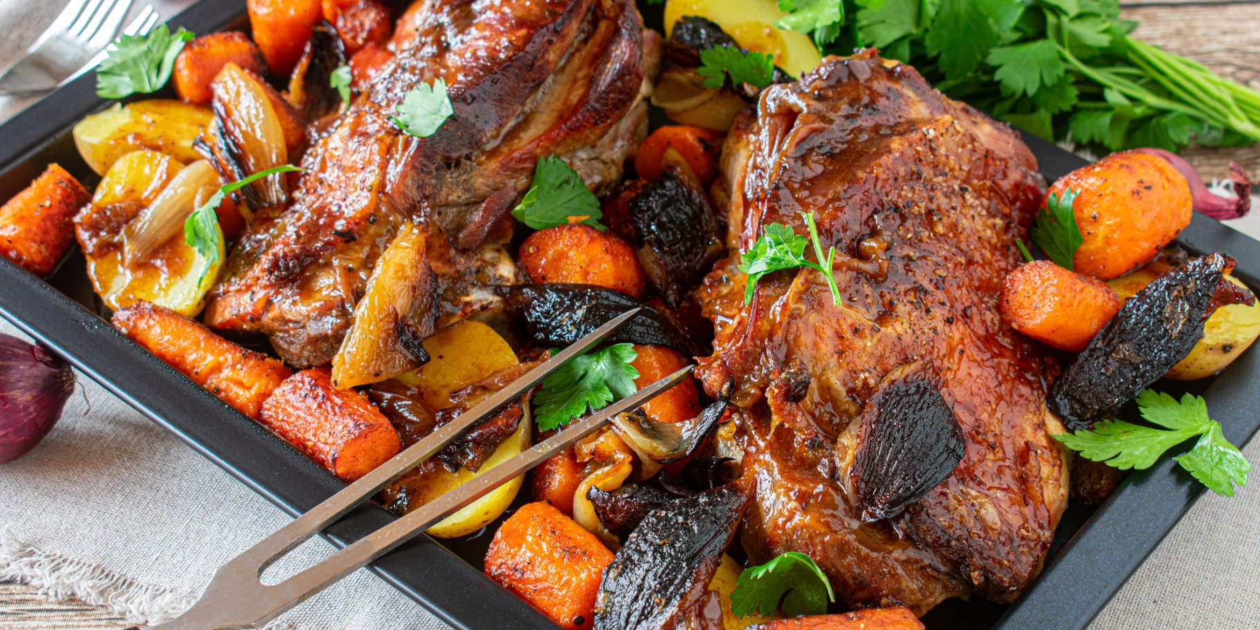 Стегна індички в глазурі