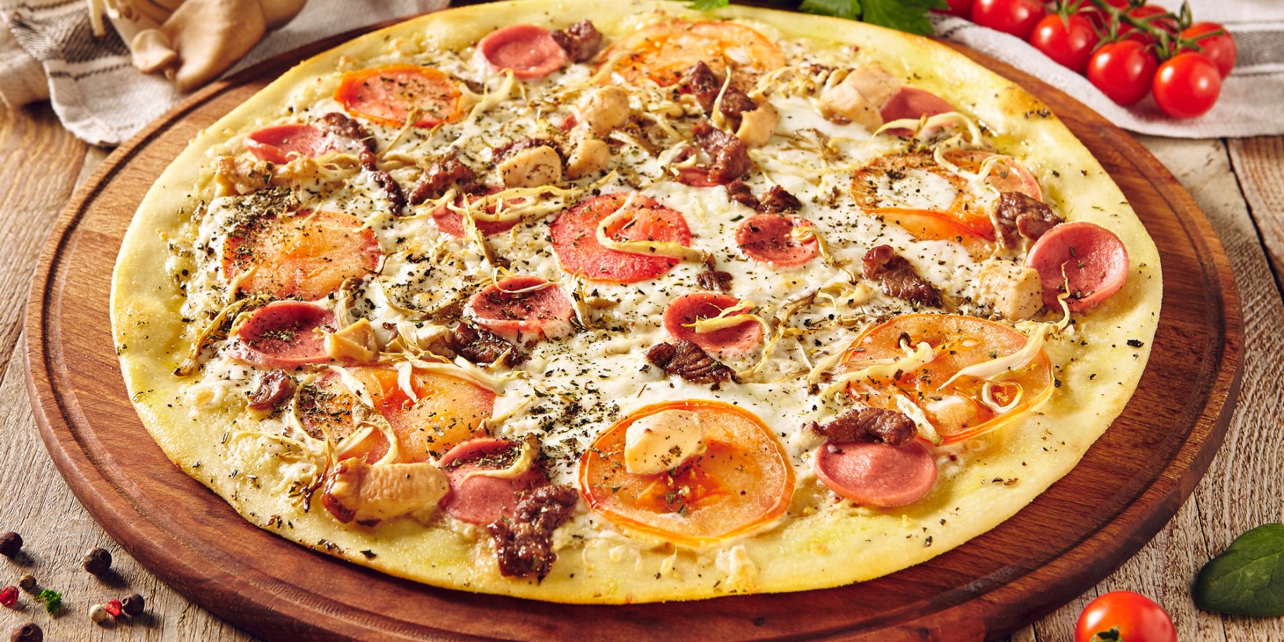 Піца з картопляного тіста