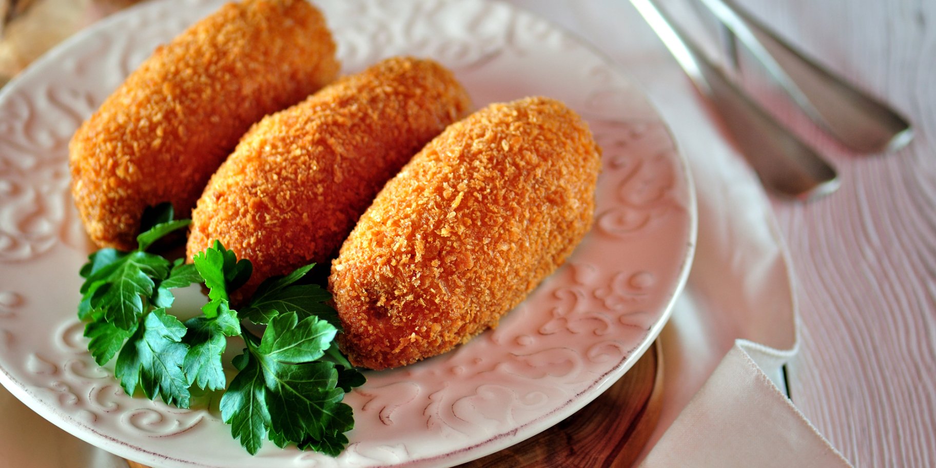 Котлета по-київськи