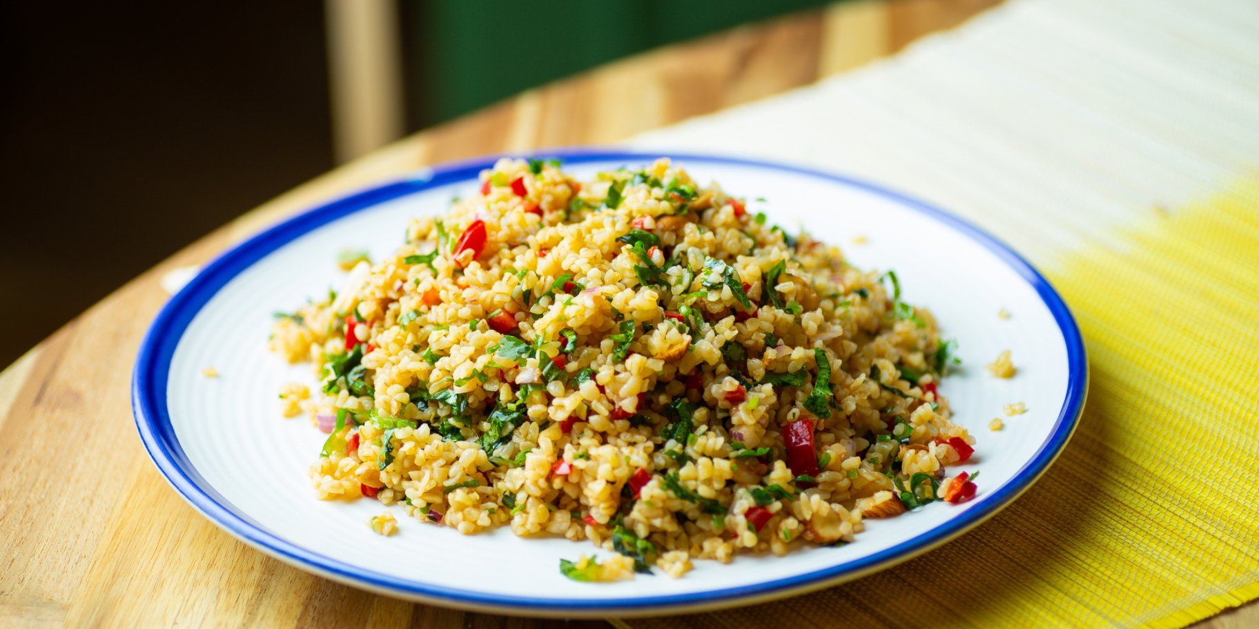 Булгур з зеленню і гранатом