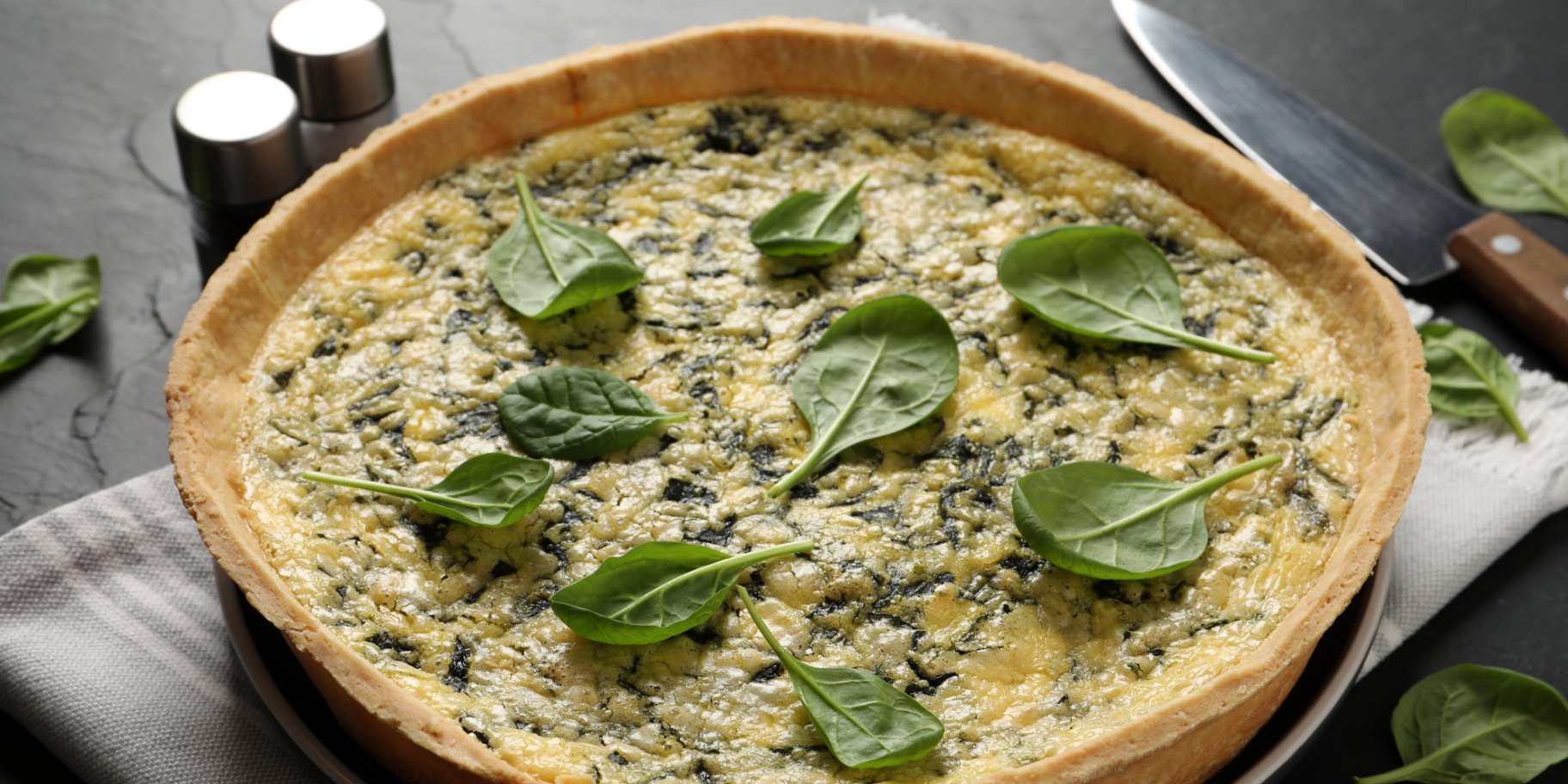 Шпинатний кіш з бринзою