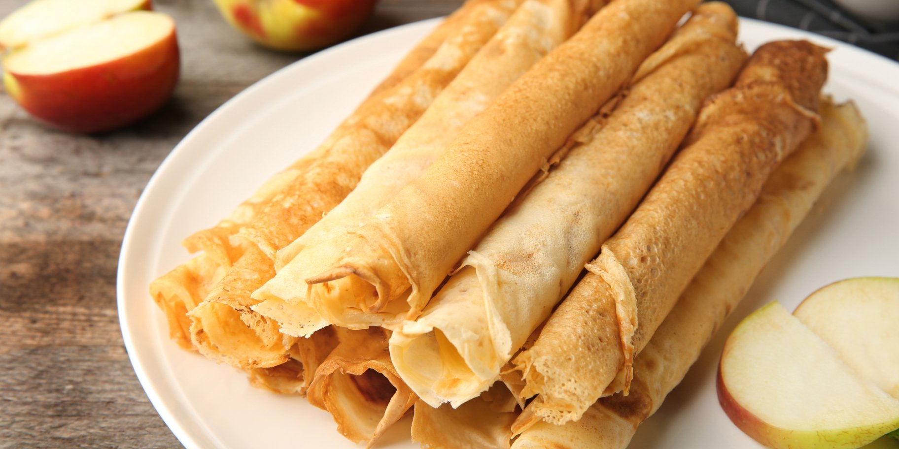 Млинці на тарілці