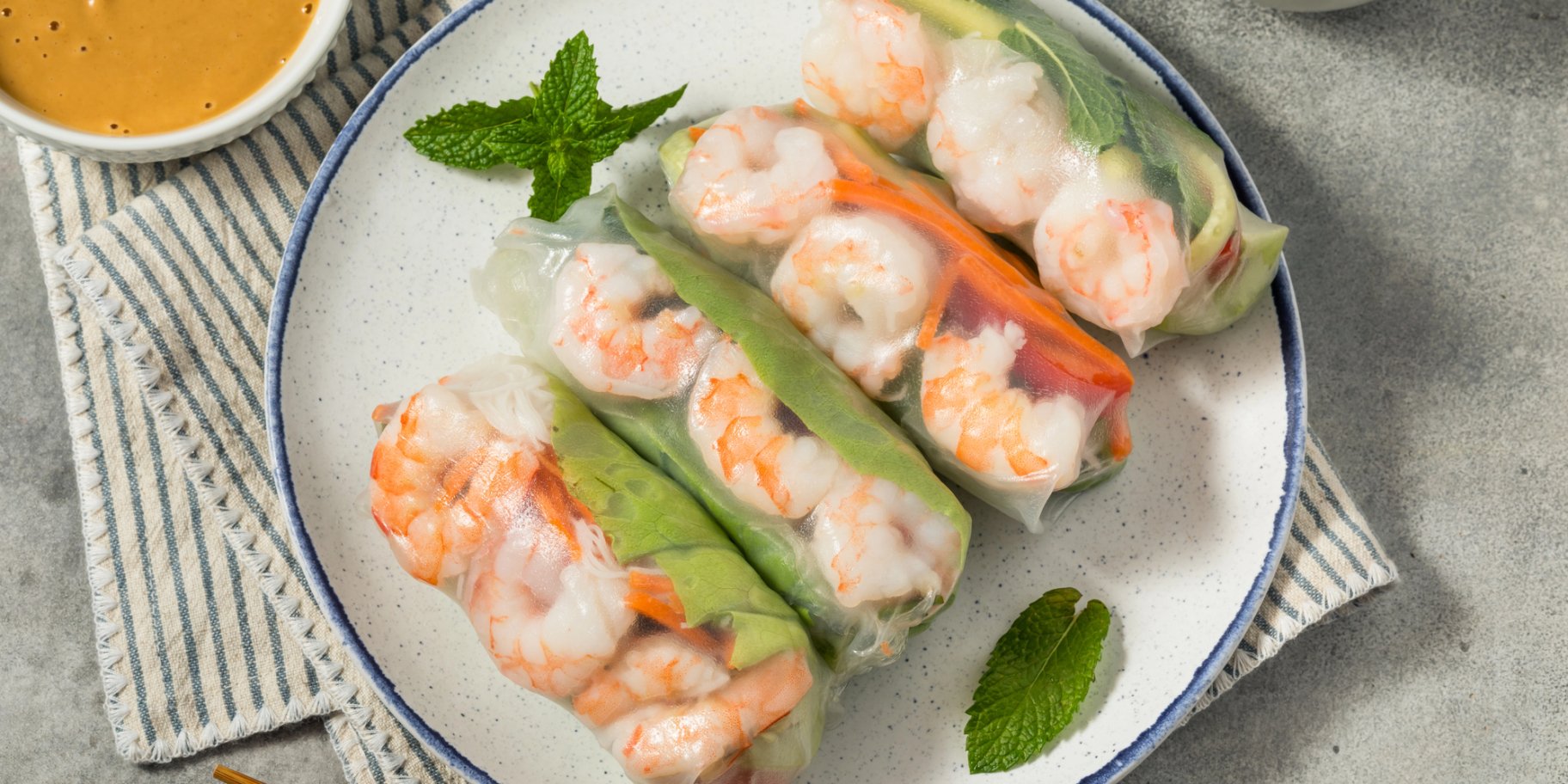 Спринг-роли  з креветкою