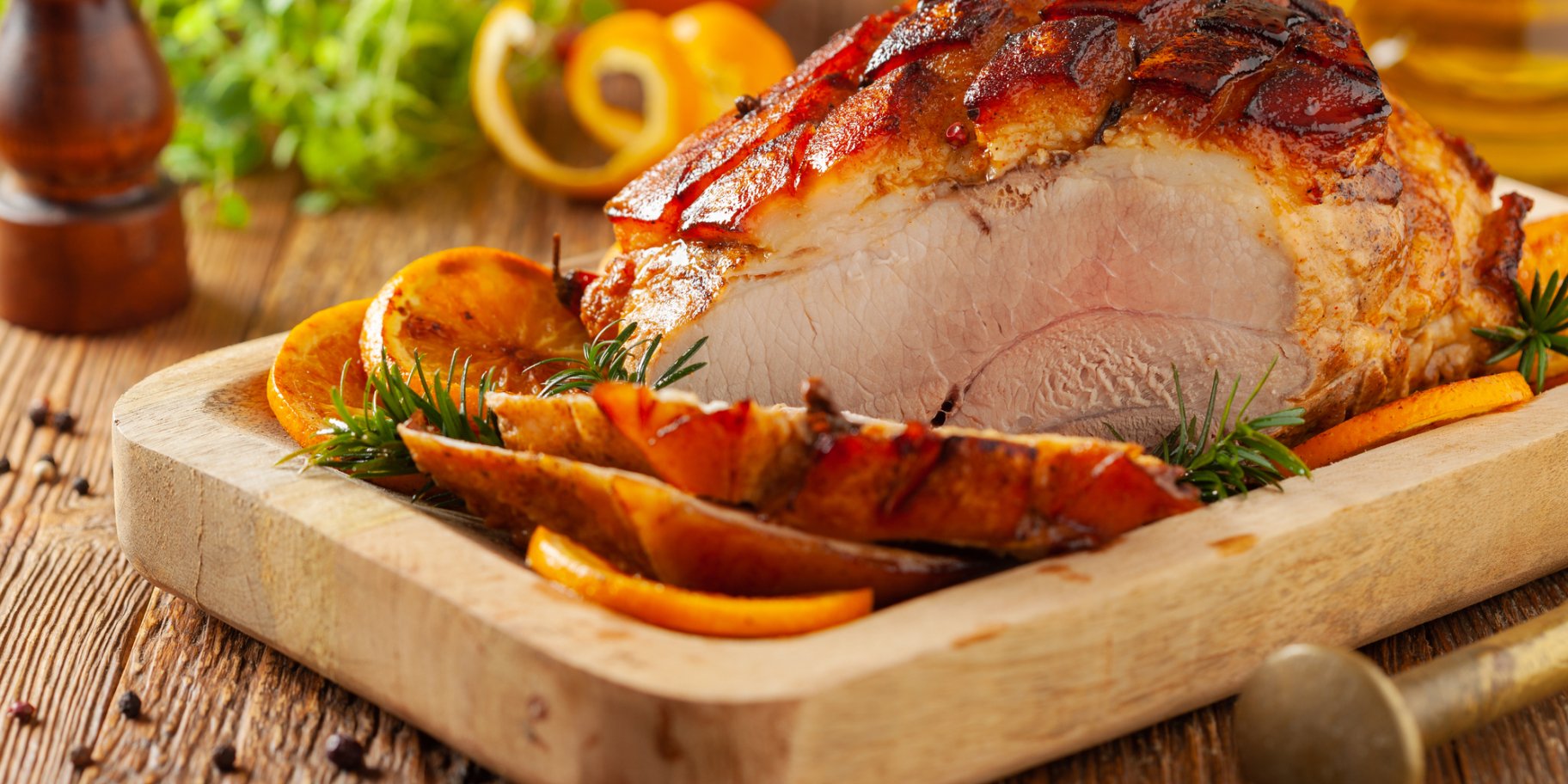 Ароматна запечена свинина